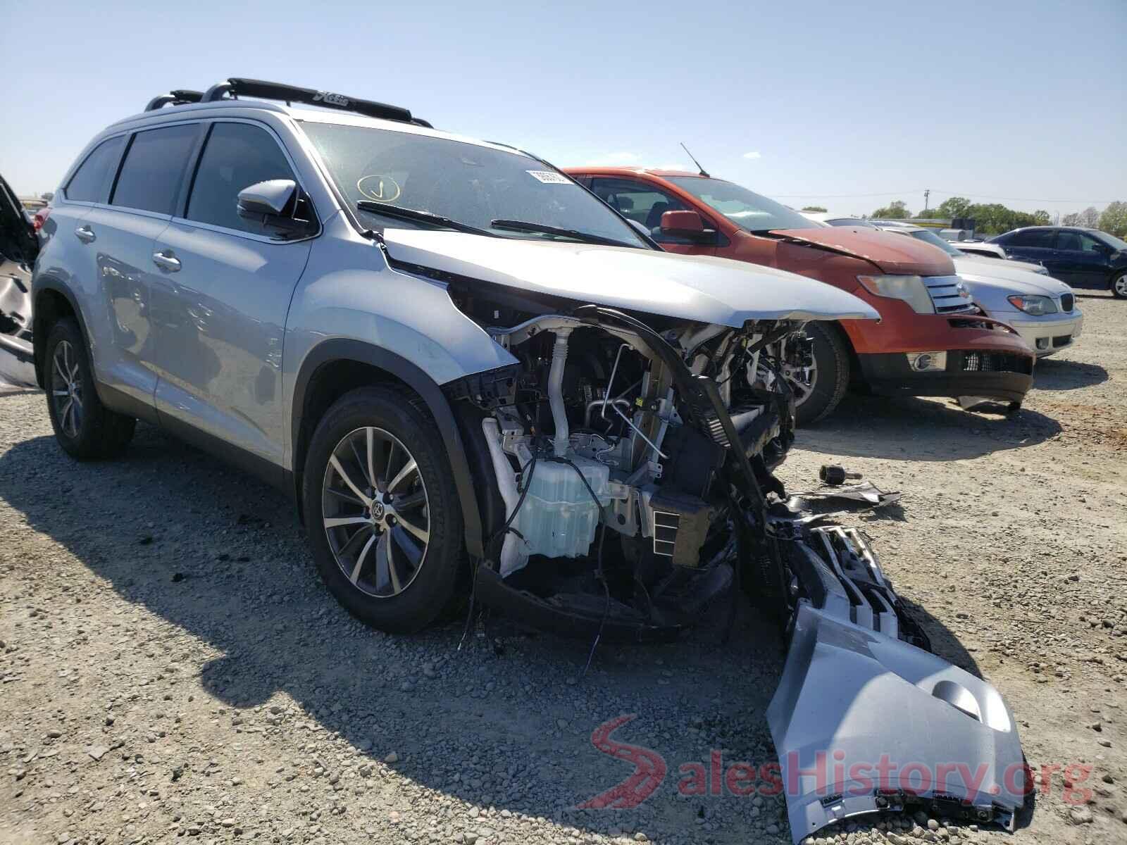 5TDJZRFH1KS624580 2019 TOYOTA HIGHLANDER