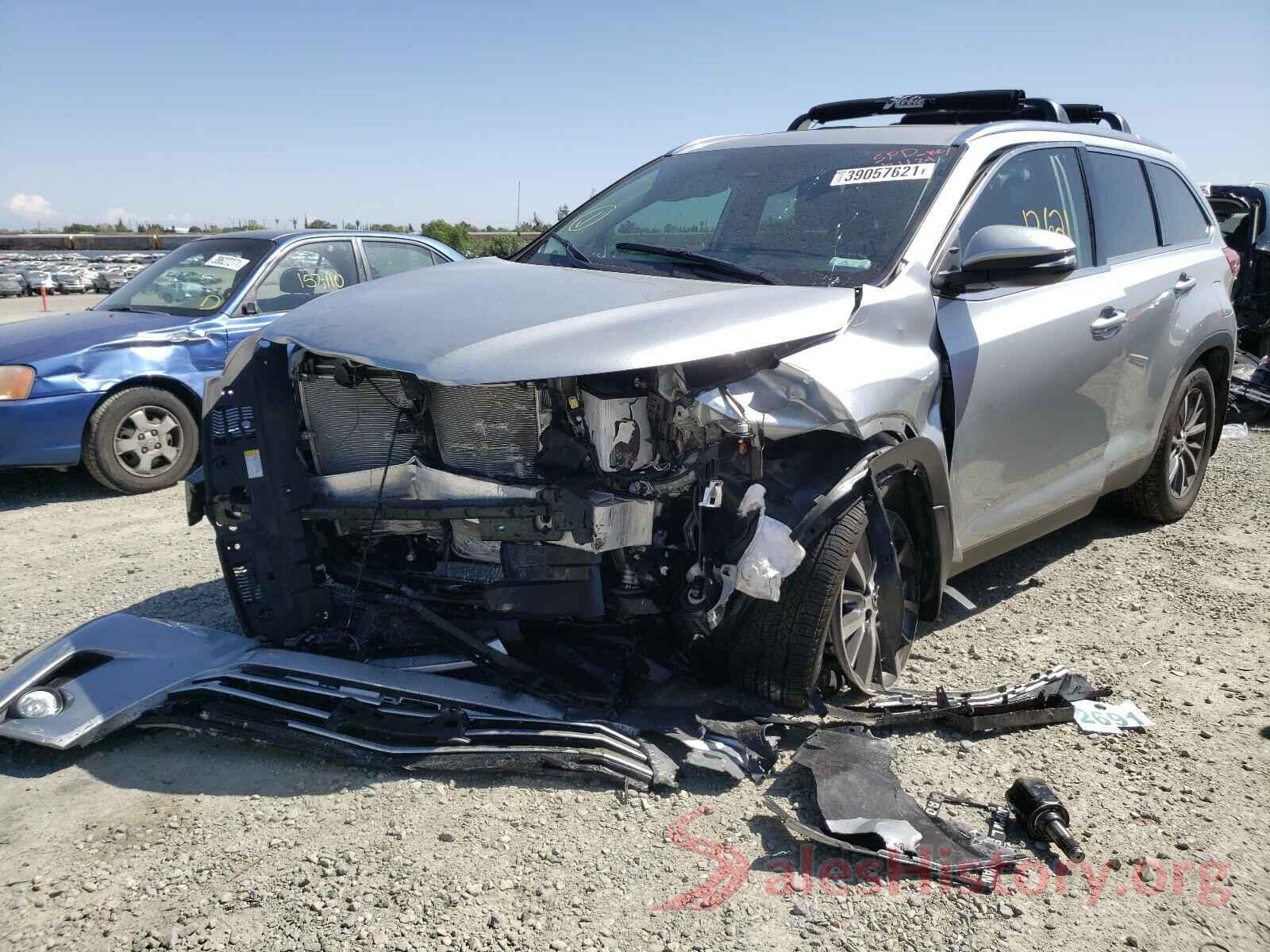 5TDJZRFH1KS624580 2019 TOYOTA HIGHLANDER