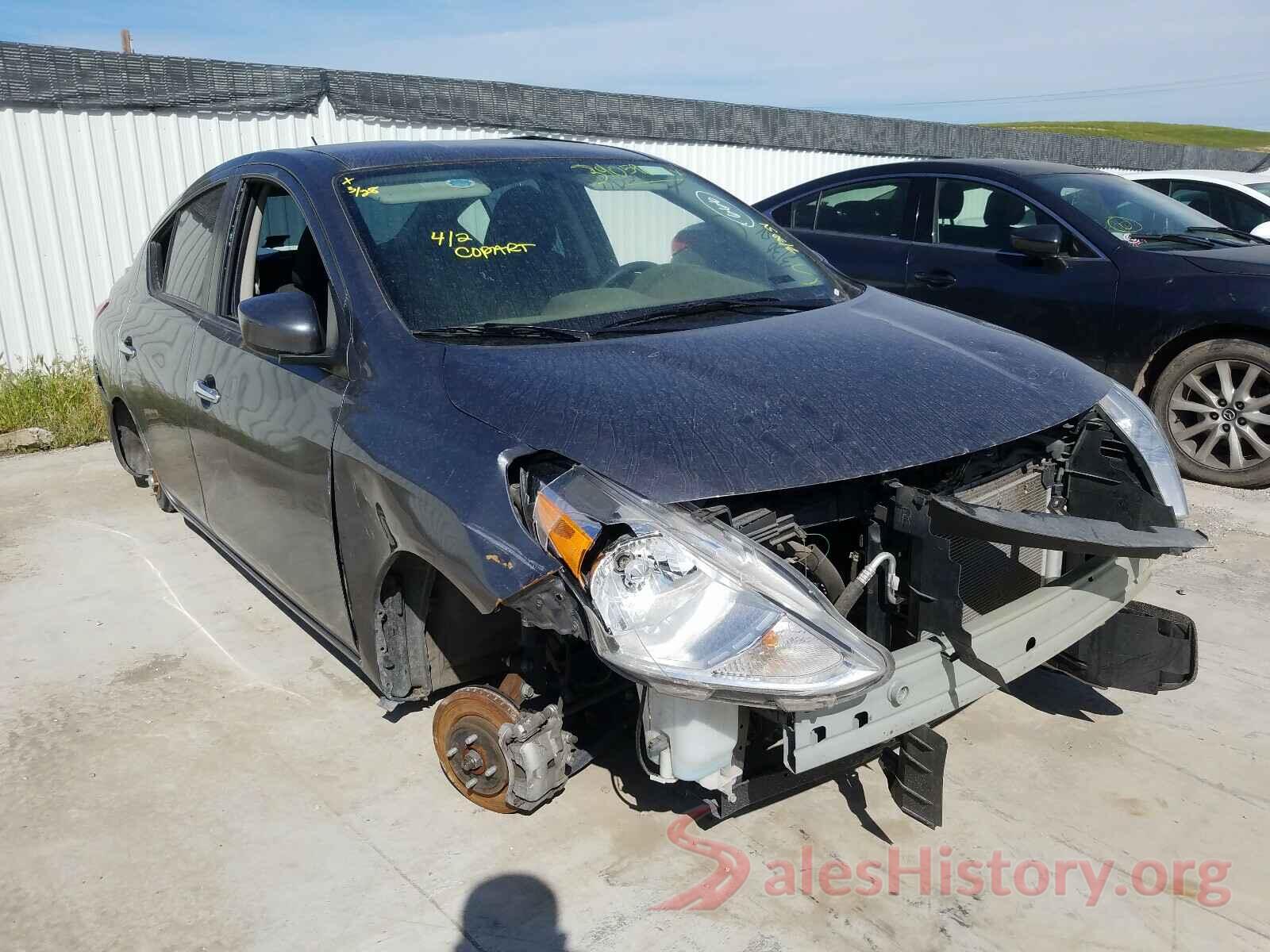 3N1CN7APXKL873797 2019 NISSAN VERSA