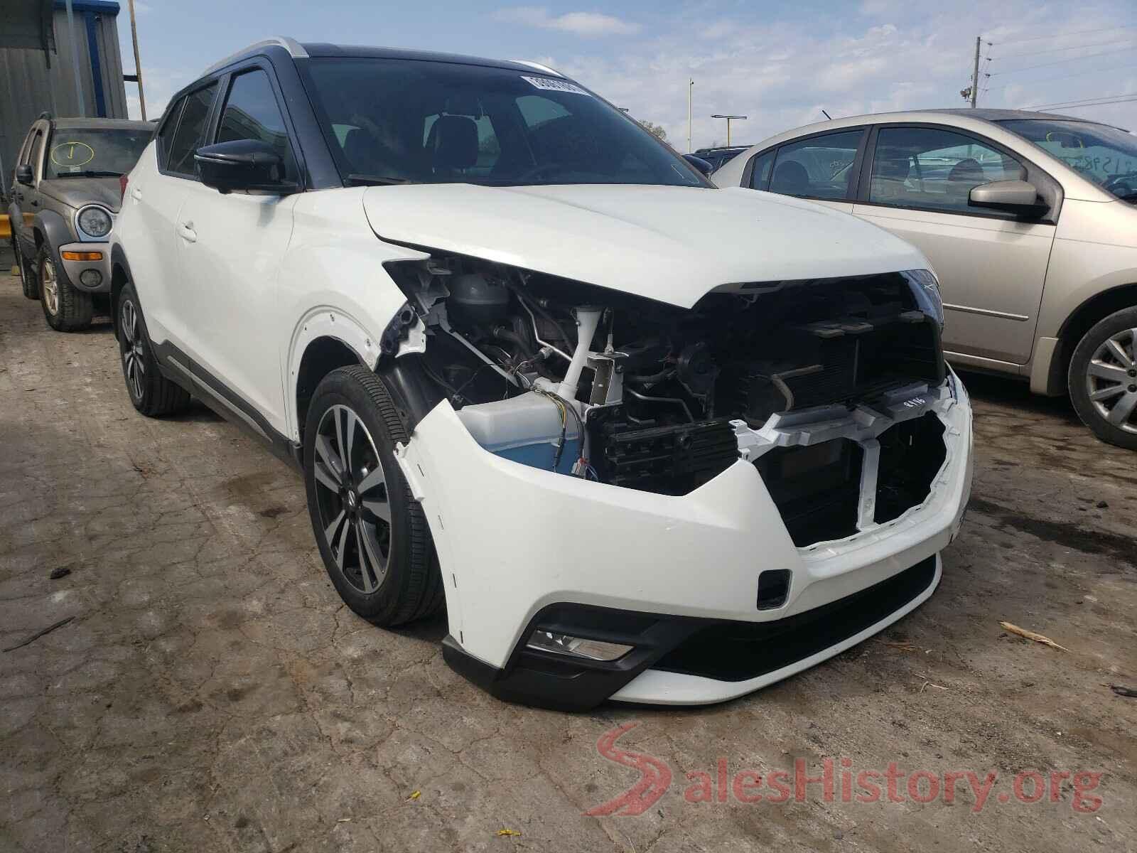 3N1CP5CU1JL543062 2018 NISSAN KICKS