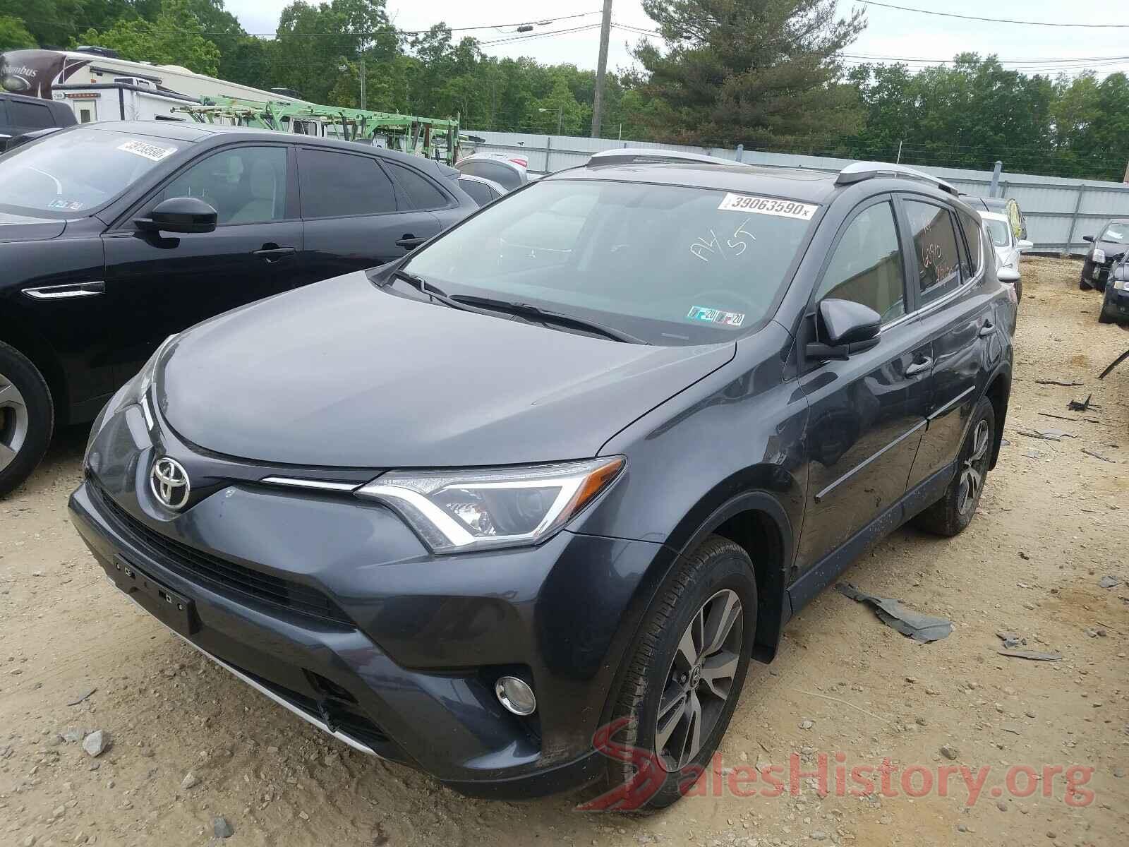 JTMRFREV4GJ078784 2016 TOYOTA RAV4