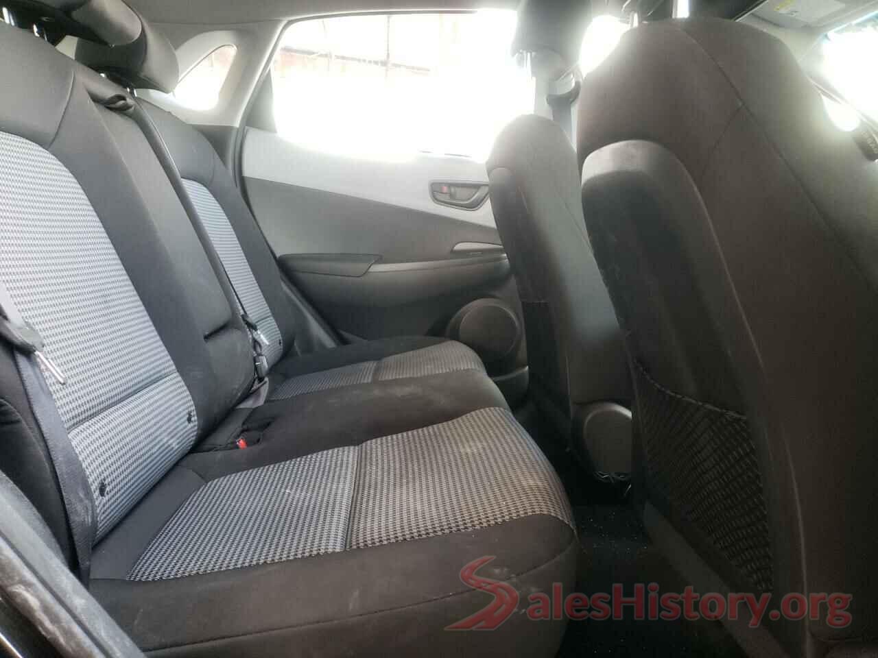 KM8K12AA1JU089284 2018 HYUNDAI KONA