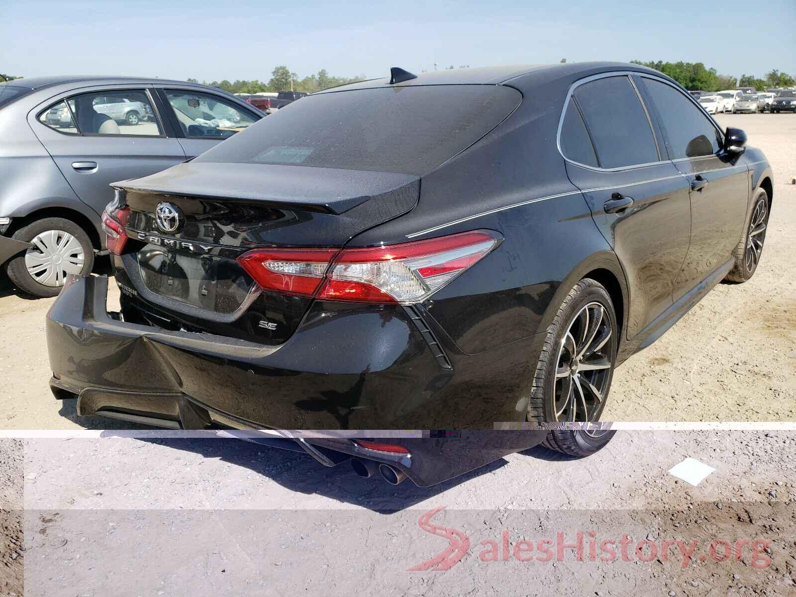 4T1B11HK0JU644802 2018 TOYOTA CAMRY