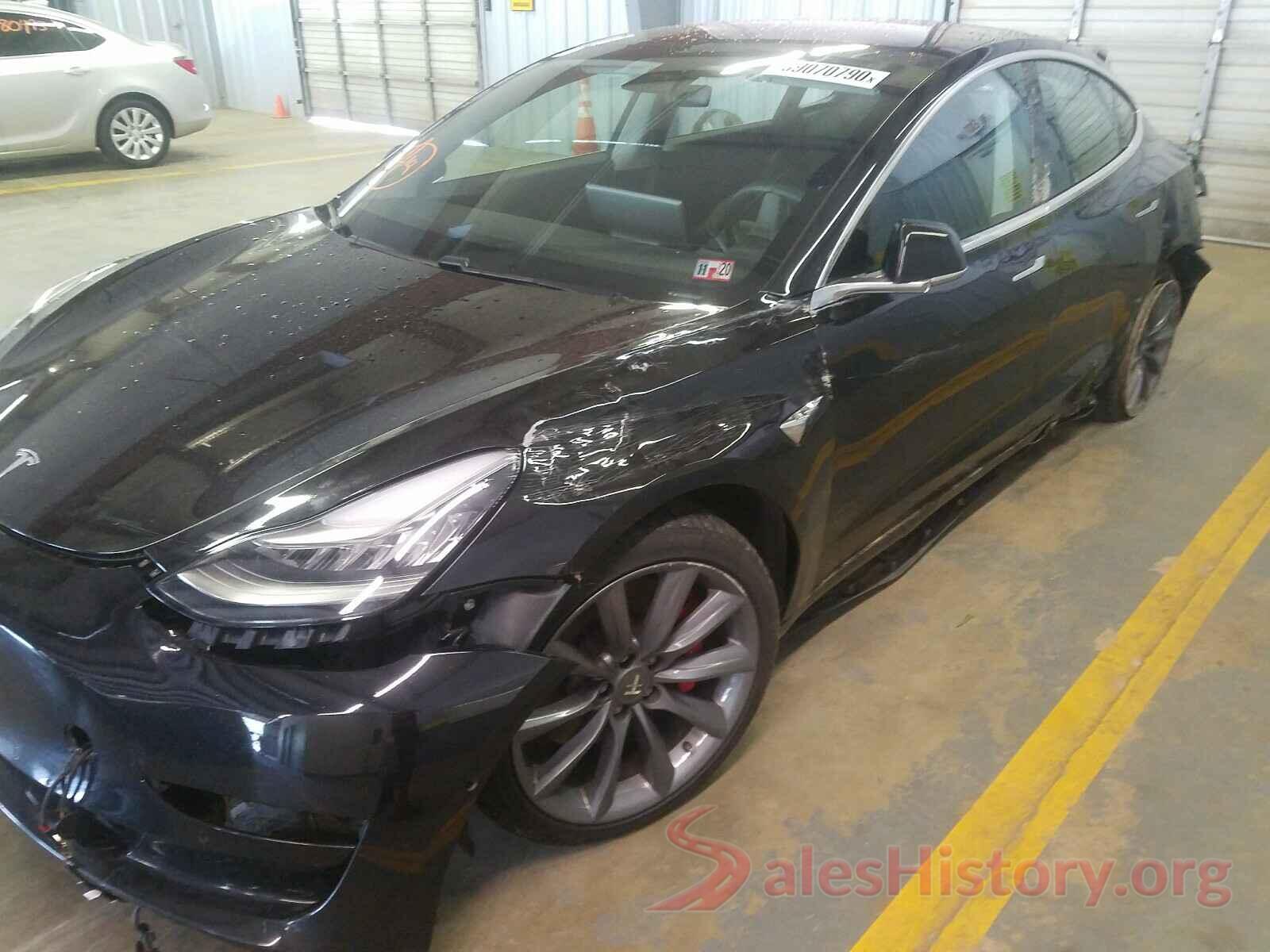 5YJ3E1EB6JF082642 2018 TESLA MODEL 3