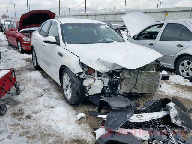 5XXGT4L35JG259330 2018 KIA OPTIMA