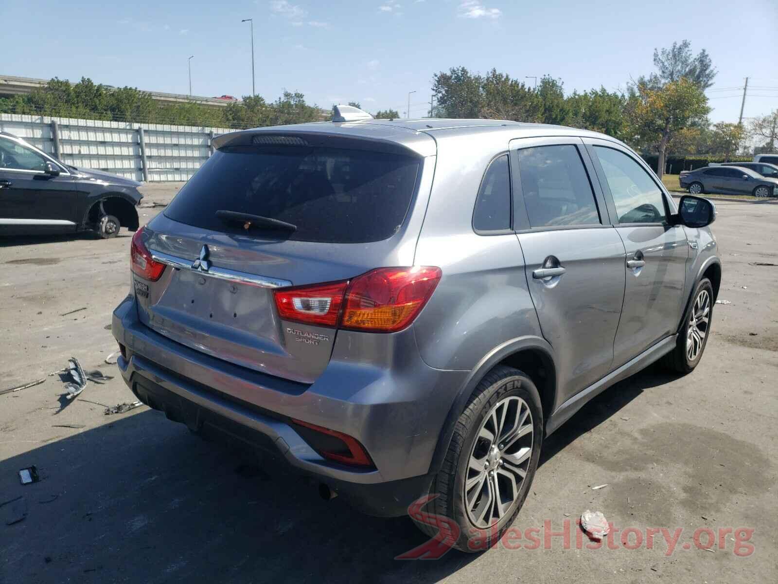 JA4AP3AU5JZ007021 2018 MITSUBISHI OUTLANDER