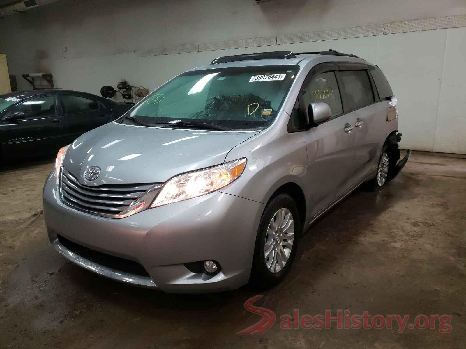 5TDYZ3DC1HS797690 2017 TOYOTA SIENNA