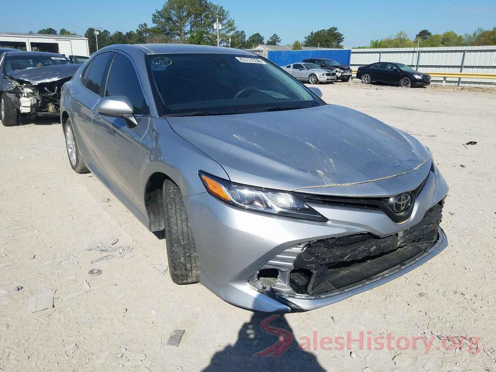 4T1B11HK2KU241096 2019 TOYOTA CAMRY