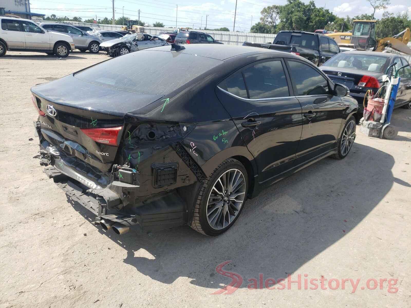 KMHD04LB4JU469197 2018 HYUNDAI ELANTRA