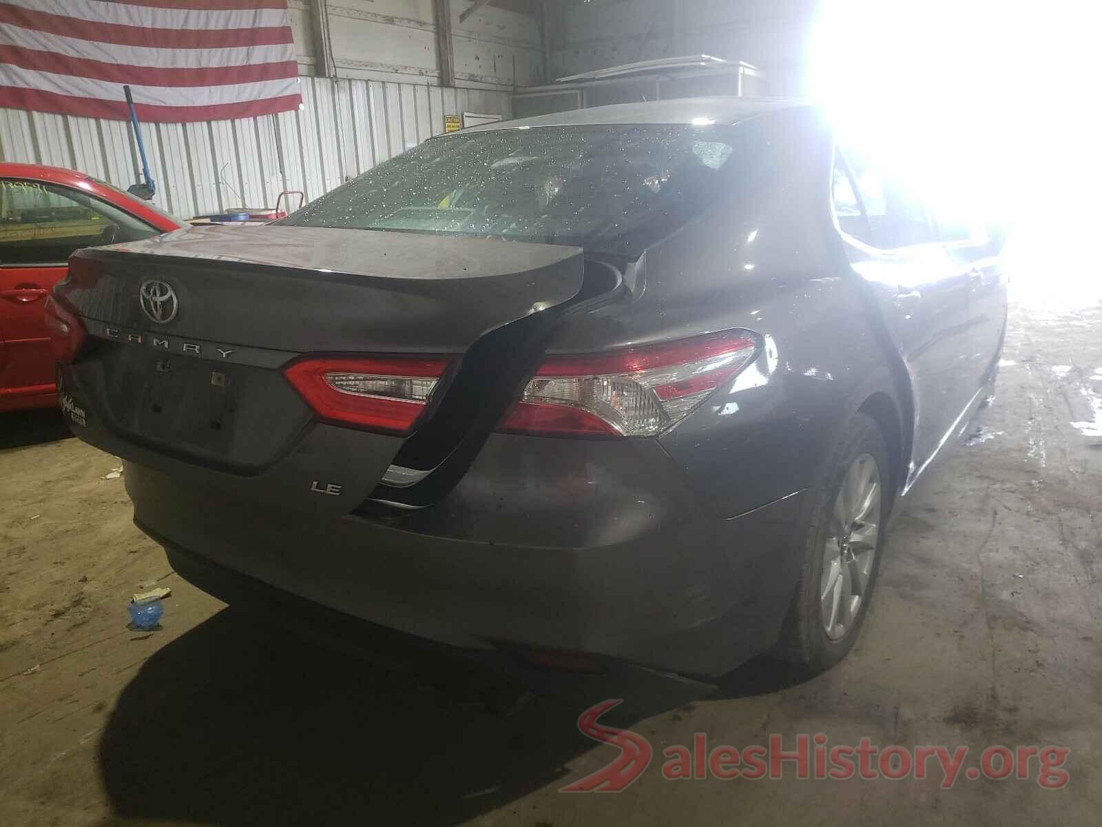 4T1B11HKXJU015063 2018 TOYOTA CAMRY