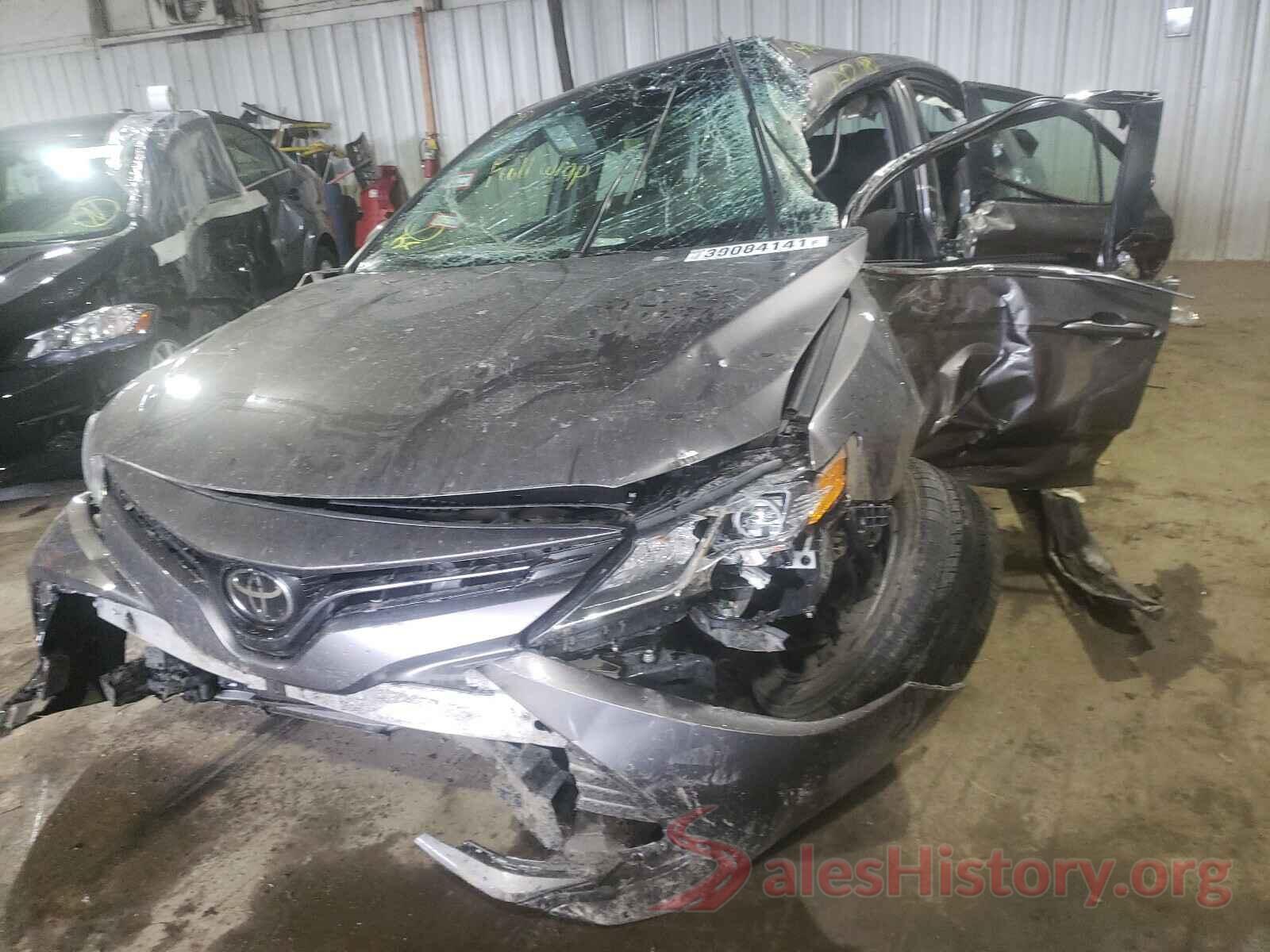 4T1B11HKXJU015063 2018 TOYOTA CAMRY