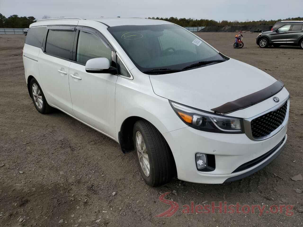 KNDMC5C12H6335067 2017 KIA SEDONA