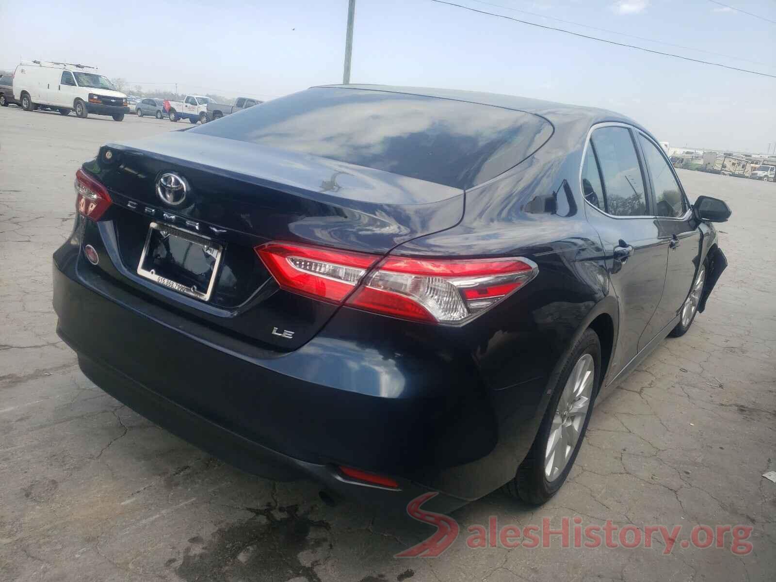 4T1B11HK1JU519128 2018 TOYOTA CAMRY