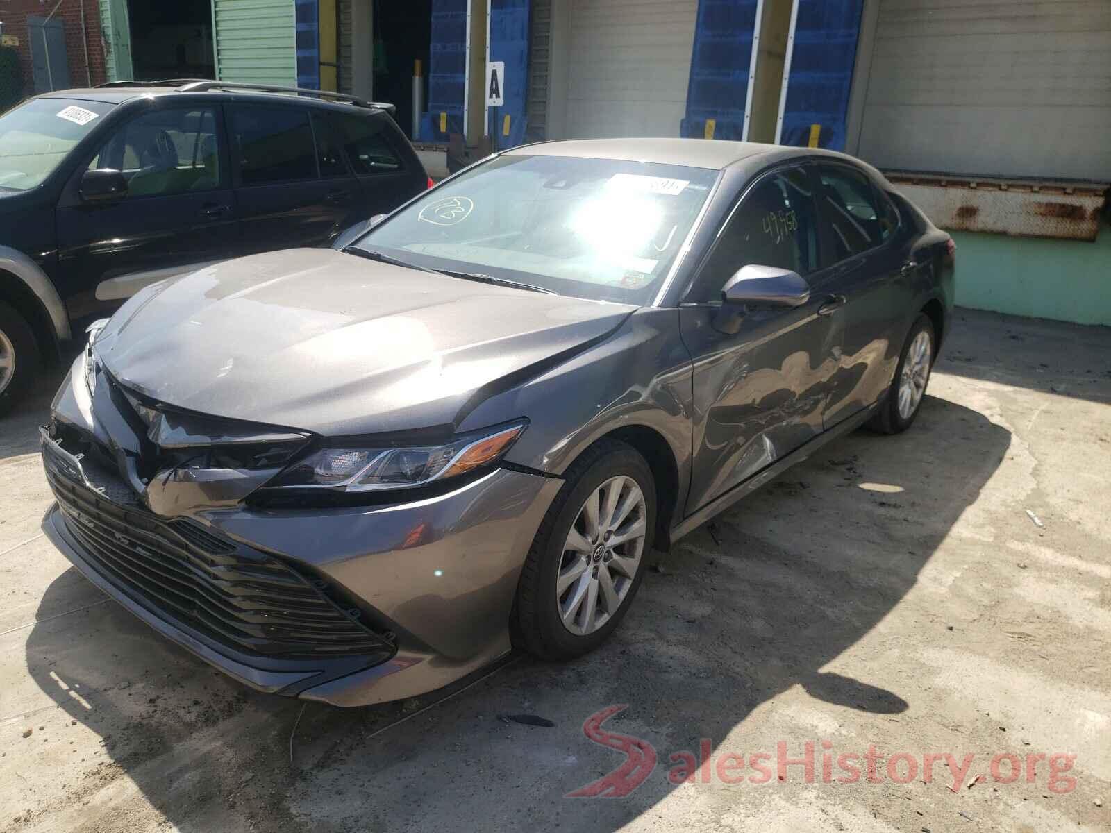 4T1B11HK6JU081500 2018 TOYOTA CAMRY