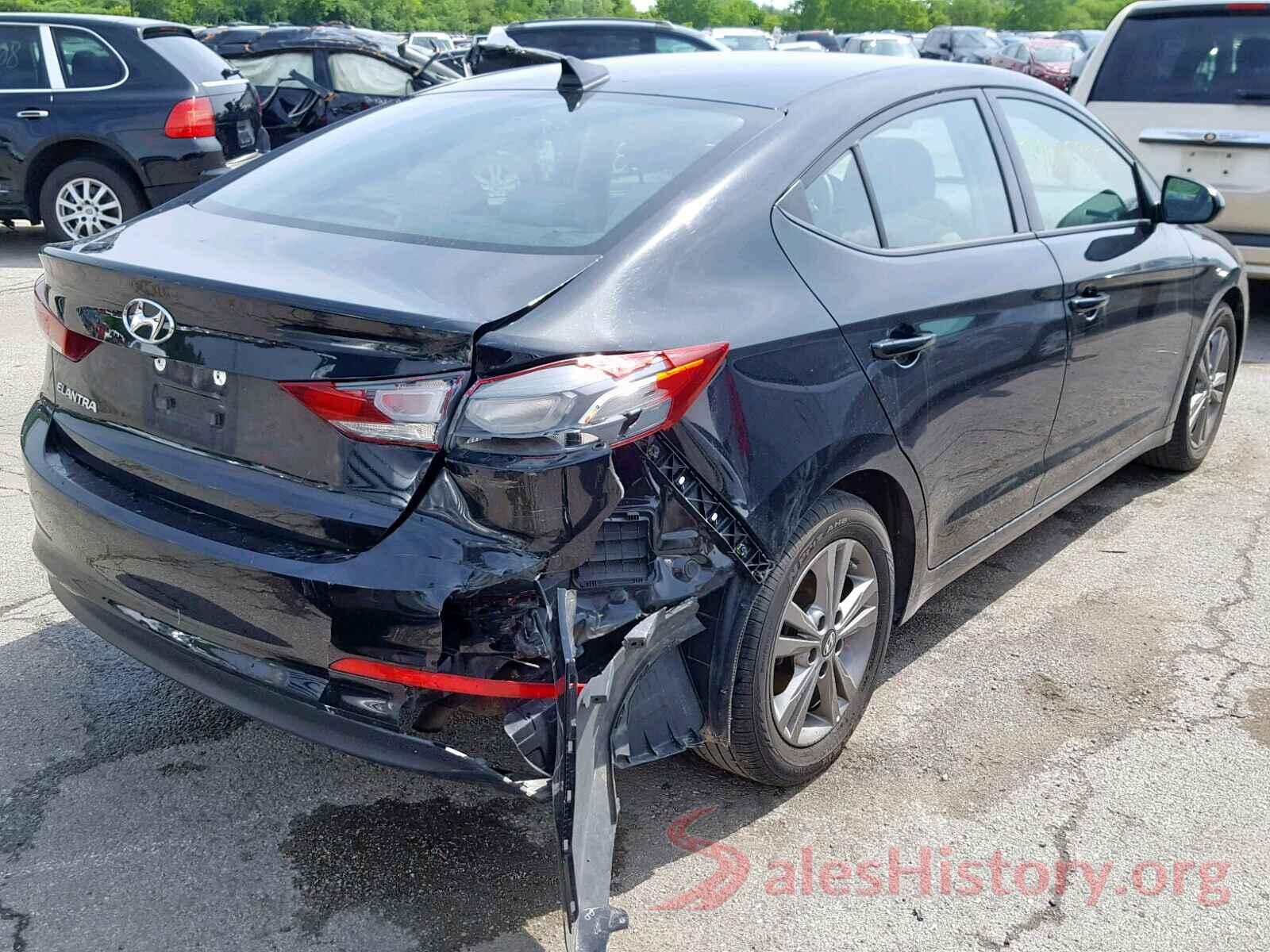 5NPD84LF8JH300620 2018 HYUNDAI ELANTRA