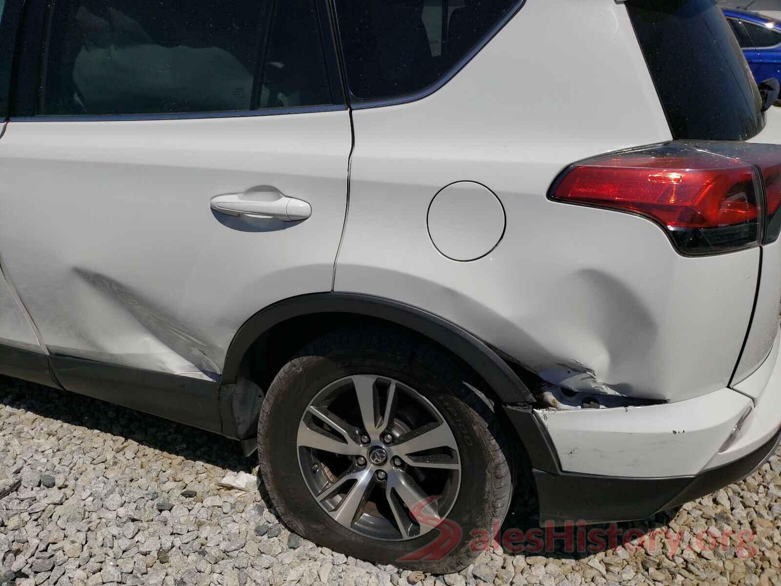 2T3RFREVXGW476731 2016 TOYOTA RAV4