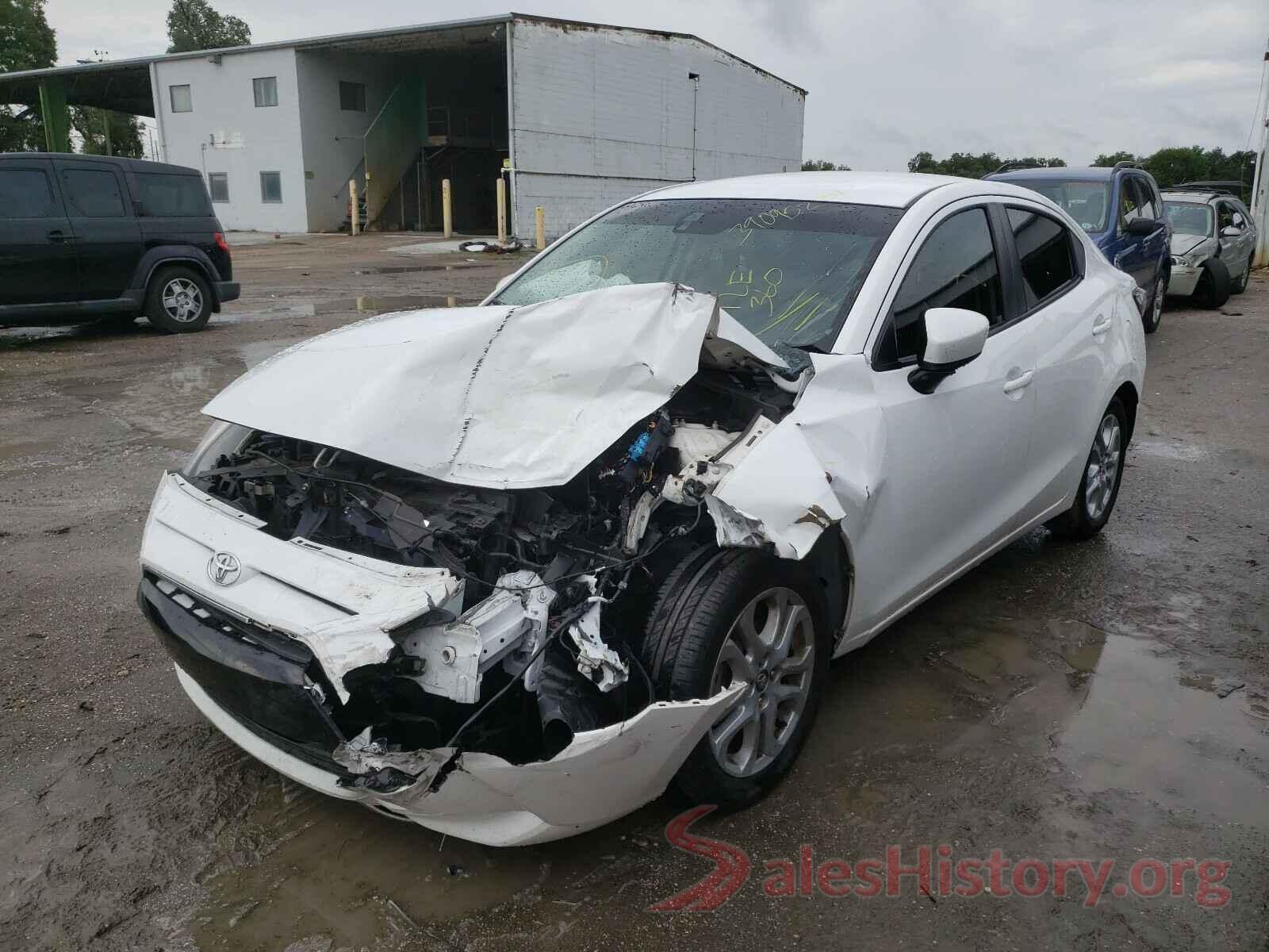 3MYDLBYV6HY165204 2017 TOYOTA YARIS