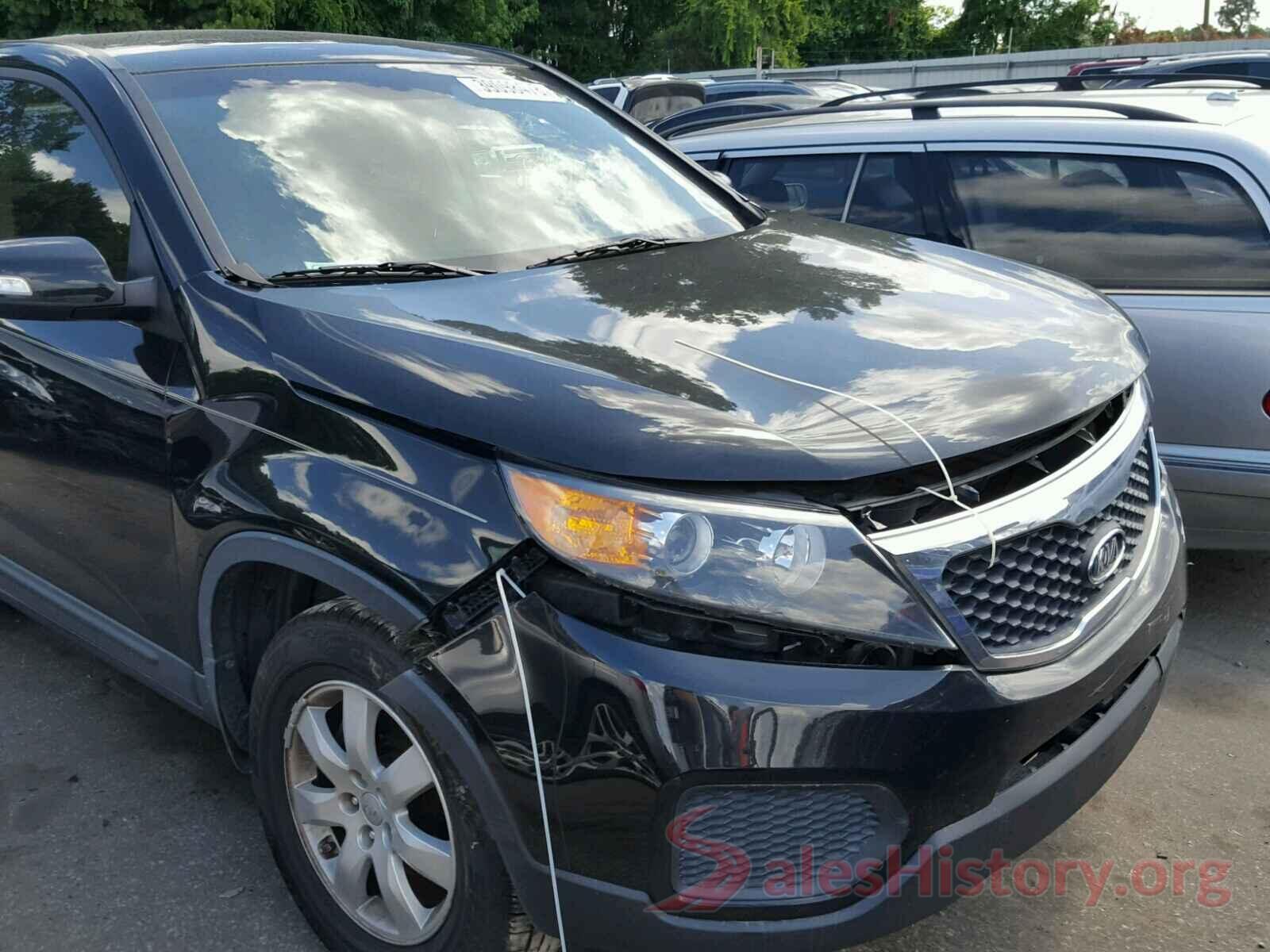 5XYKT3A19DG371554 2013 KIA SORENTO LX