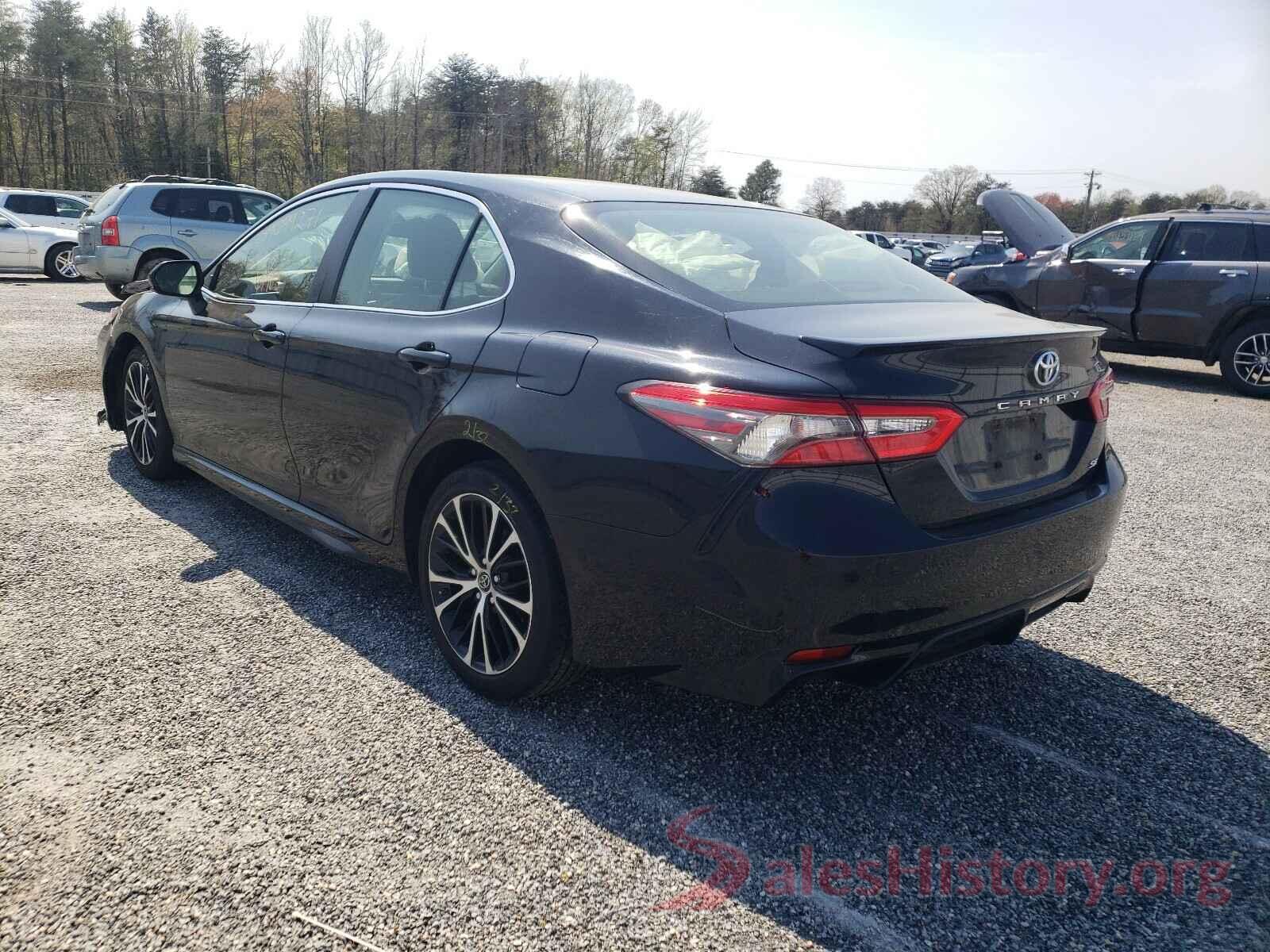 JTNB11HK9J3024956 2018 TOYOTA CAMRY