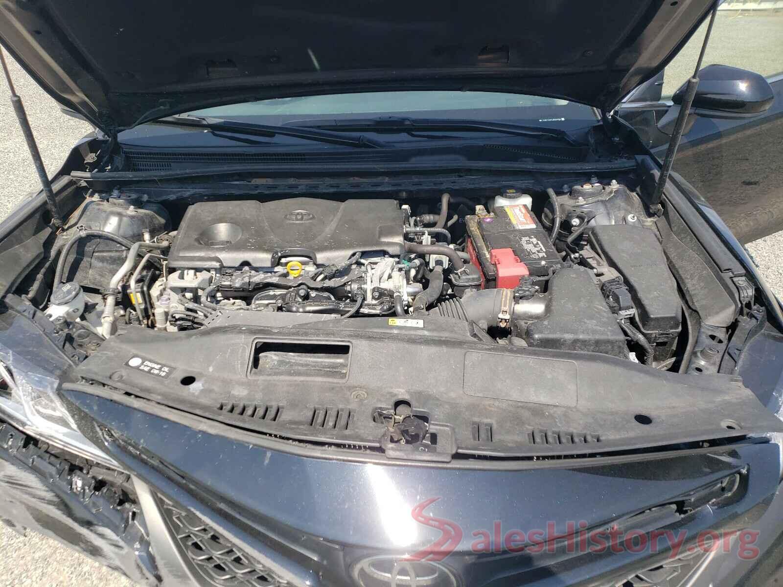 JTNB11HK9J3024956 2018 TOYOTA CAMRY