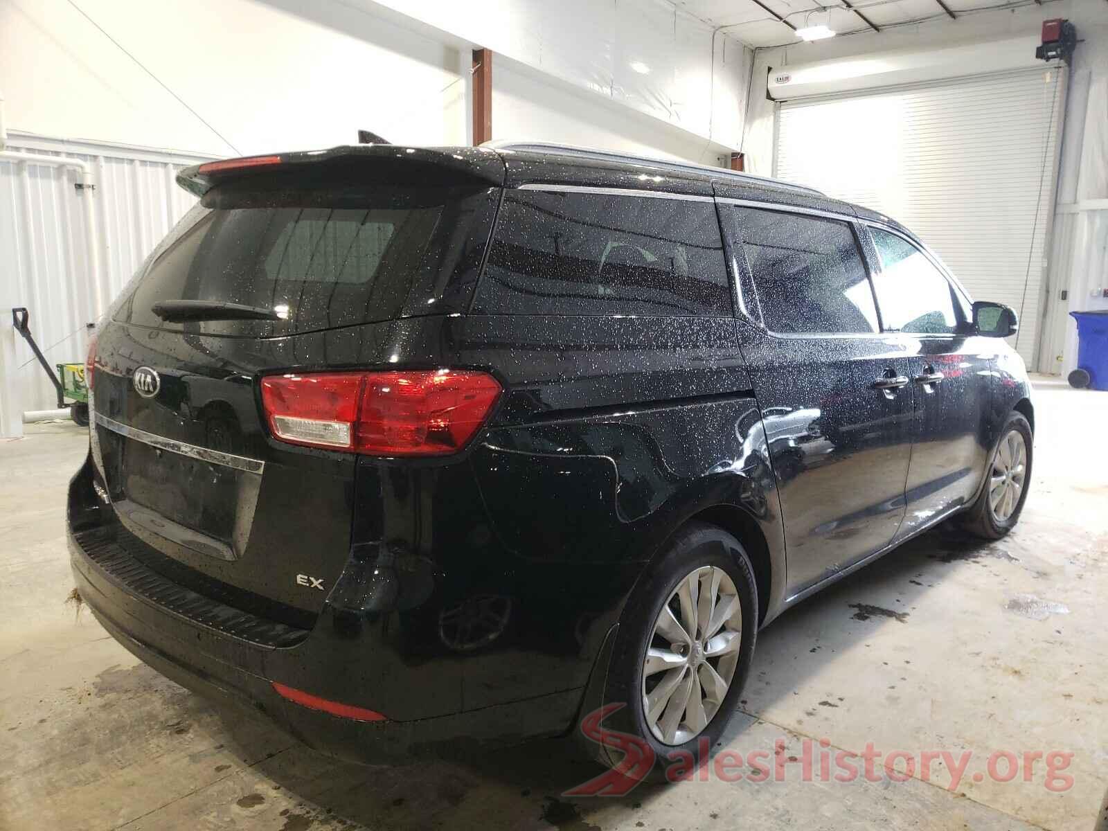 KNDMC5C15H6256671 2017 KIA SEDONA