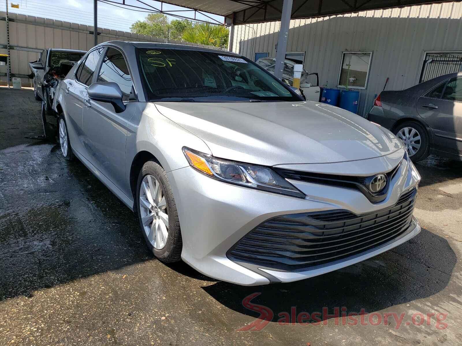 4T1B11HKXJU604386 2018 TOYOTA CAMRY