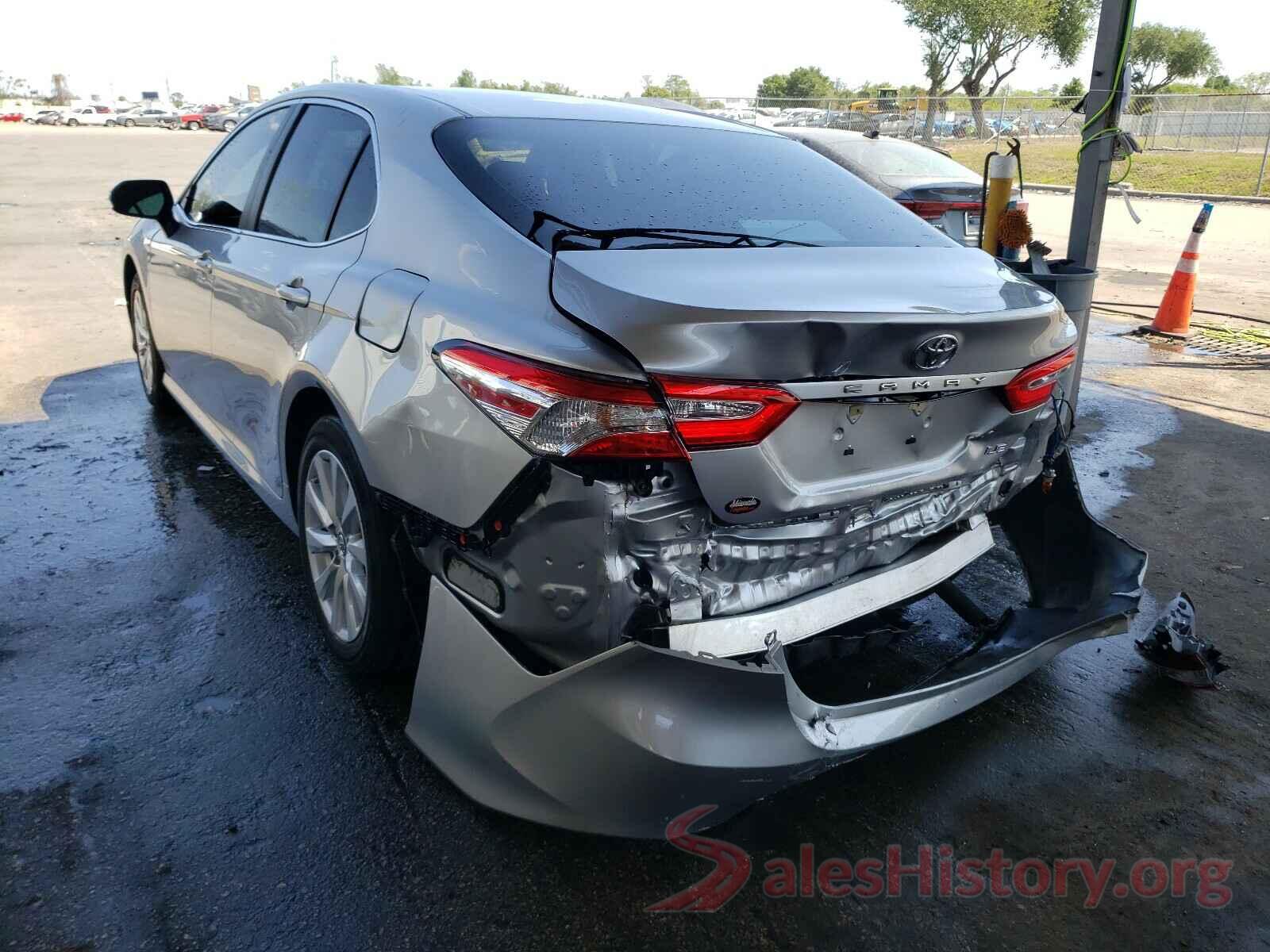 4T1B11HKXJU604386 2018 TOYOTA CAMRY