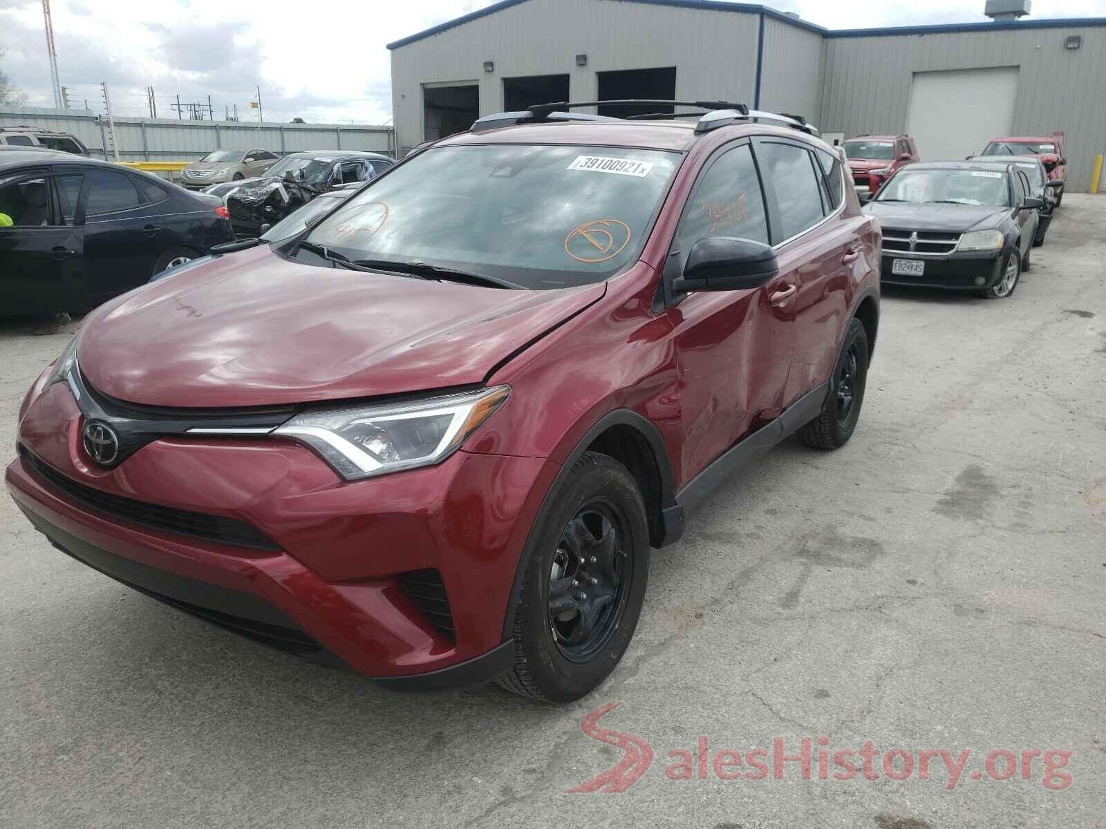 JTMZFREV9JD119304 2018 TOYOTA RAV4