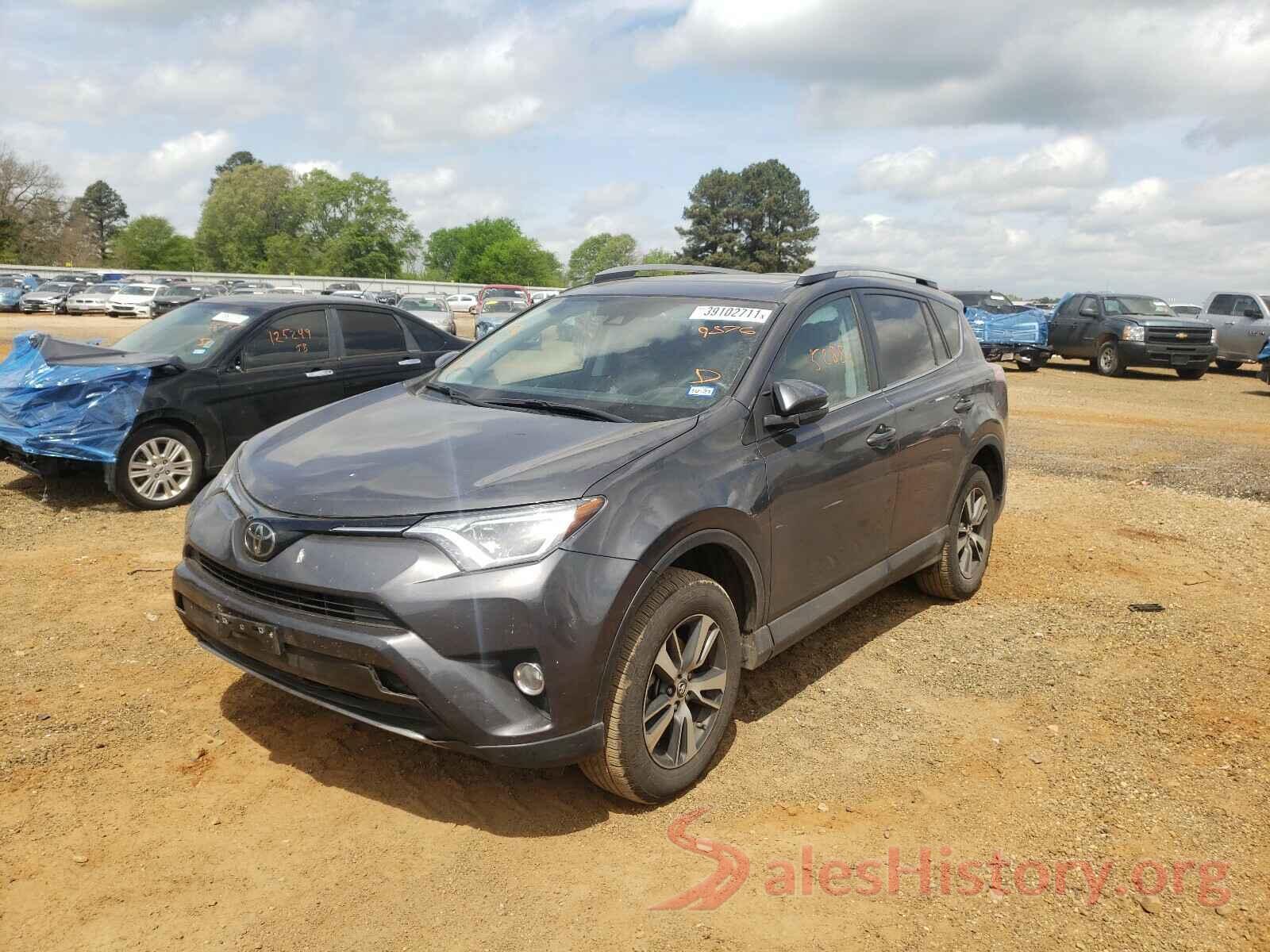 2T3WFREV1JW419876 2018 TOYOTA RAV4