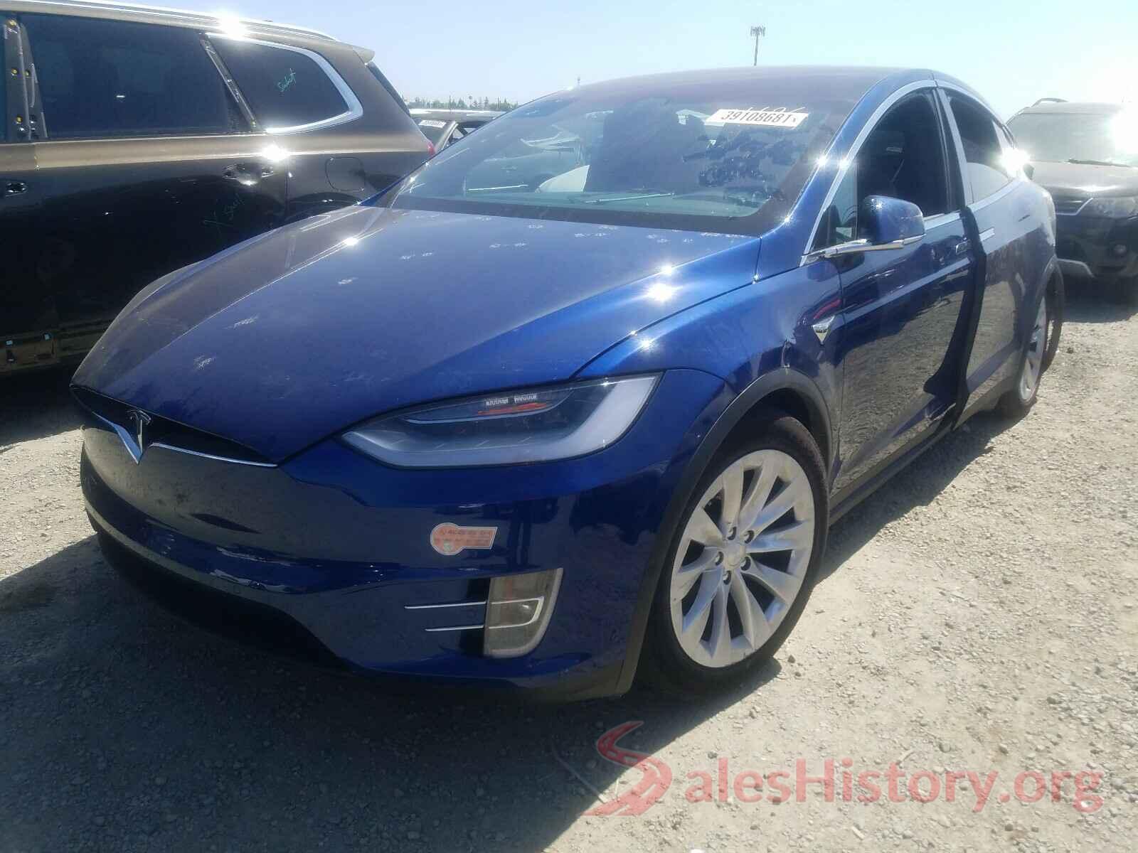 5YJXCDE20LF238038 2020 TESLA MODEL X