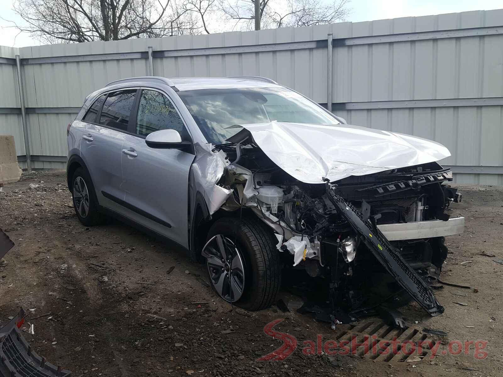 KNDCB3LC6K5321853 2019 KIA NIRO