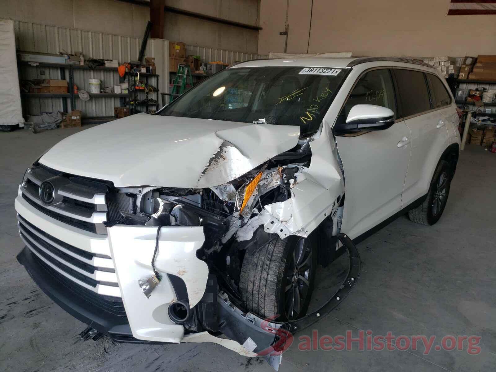 5TDKZRFH7KS320321 2019 TOYOTA HIGHLANDER