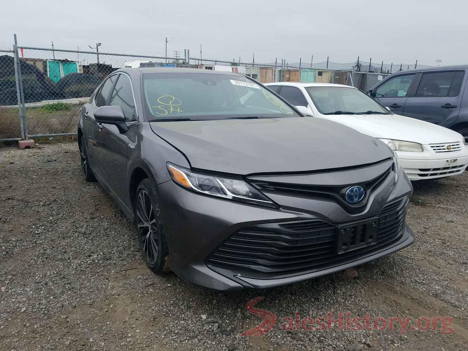 4T1B31HK1JU507927 2018 TOYOTA CAMRY