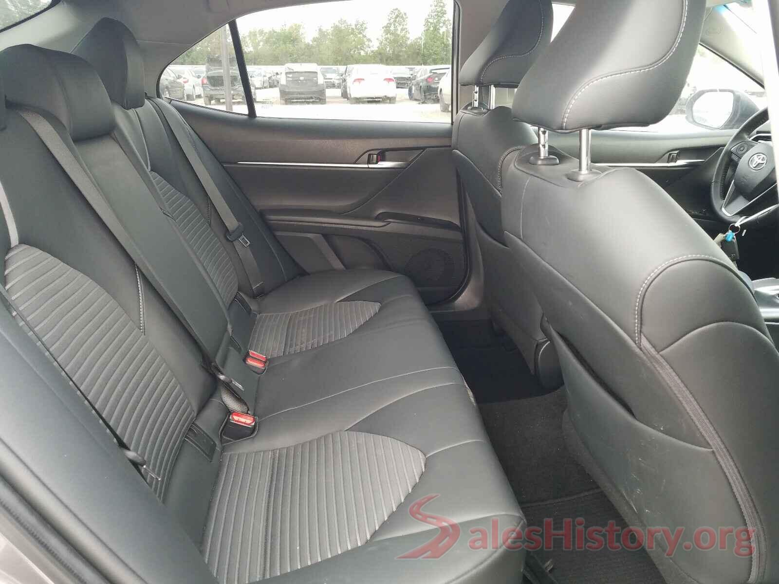 4T1B11HK4JU155805 2018 TOYOTA CAMRY