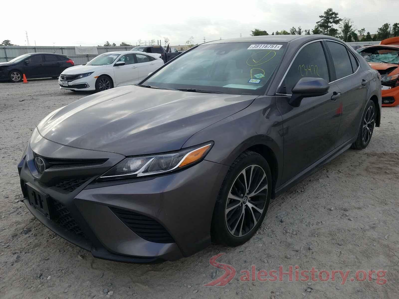 4T1B11HK4JU155805 2018 TOYOTA CAMRY