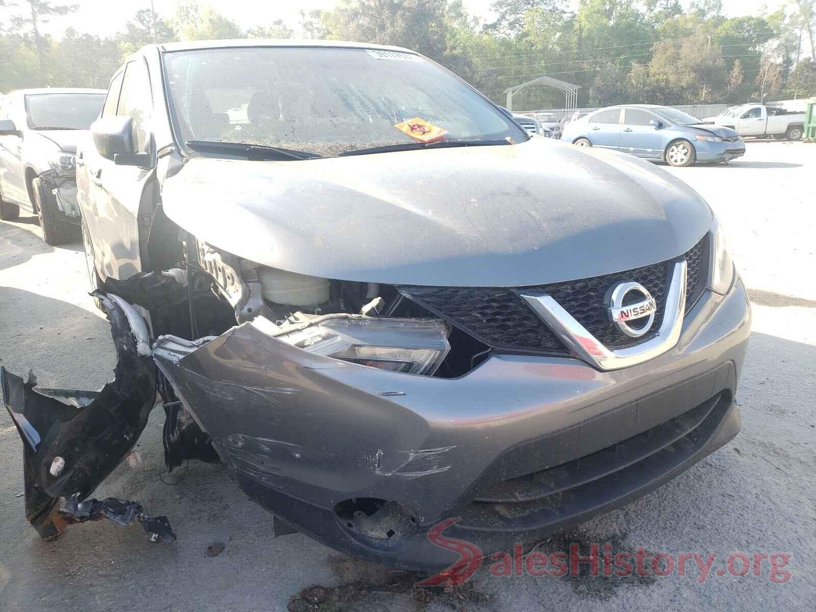 JN1BJ1CP3JW104357 2018 NISSAN ROGUE