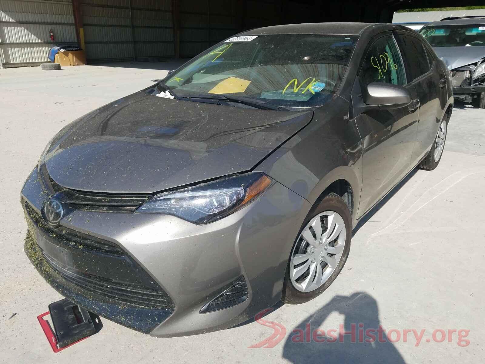 2T1BURHE0JC985960 2018 TOYOTA COROLLA