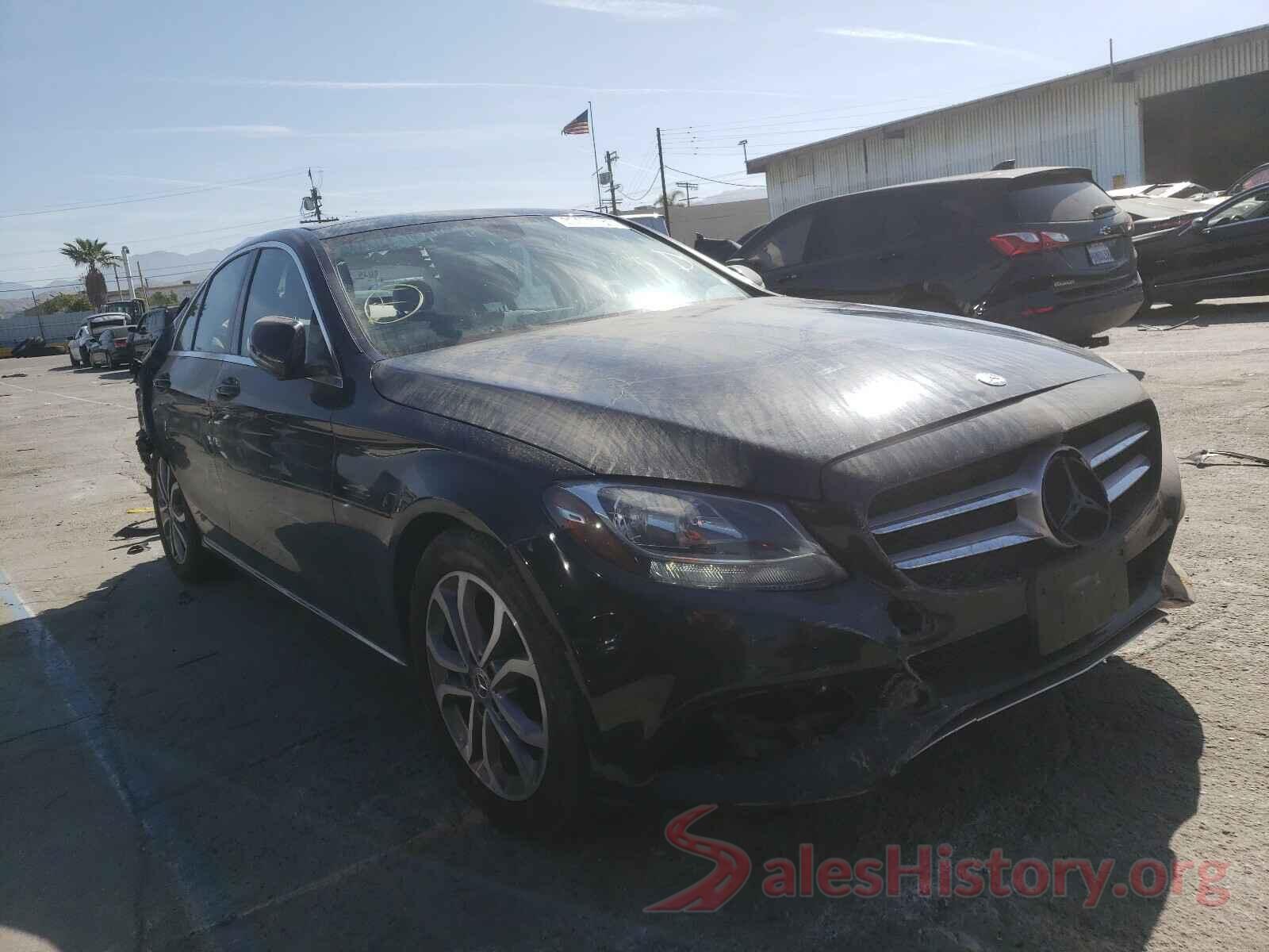 55SWF4JB0HU223974 2017 MERCEDES-BENZ C CLASS