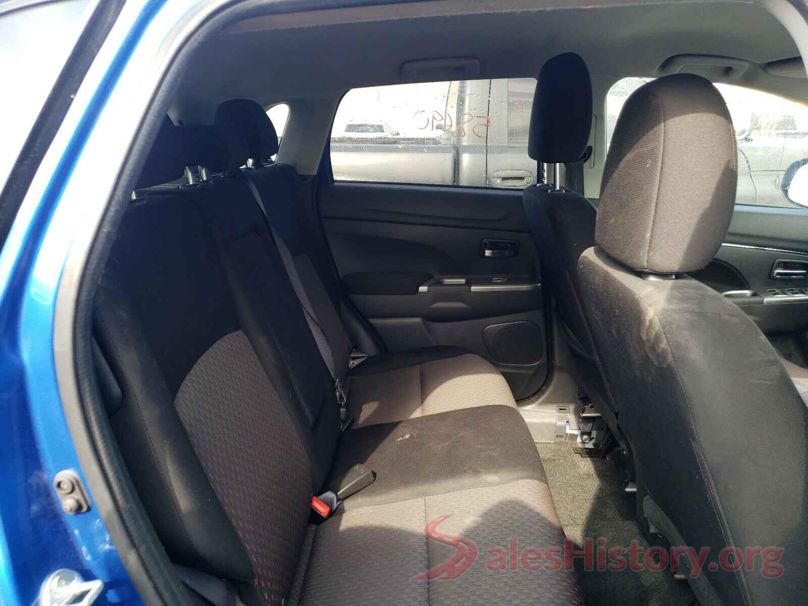 JA4AP4AU1KU024631 2019 MITSUBISHI OUTLANDER