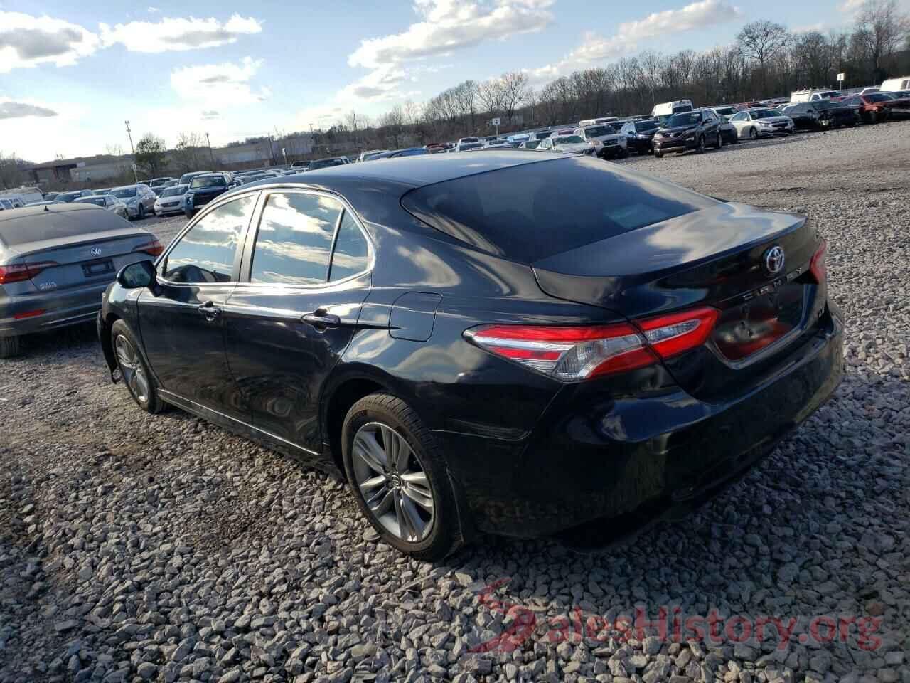 4T1B11HK1JU531067 2018 TOYOTA CAMRY