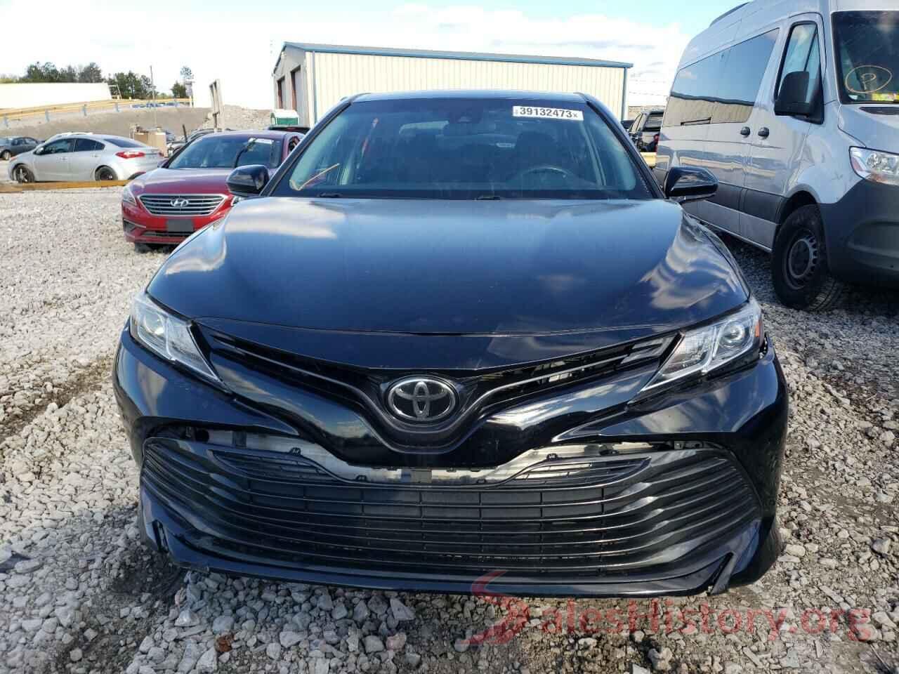 4T1B11HK1JU531067 2018 TOYOTA CAMRY