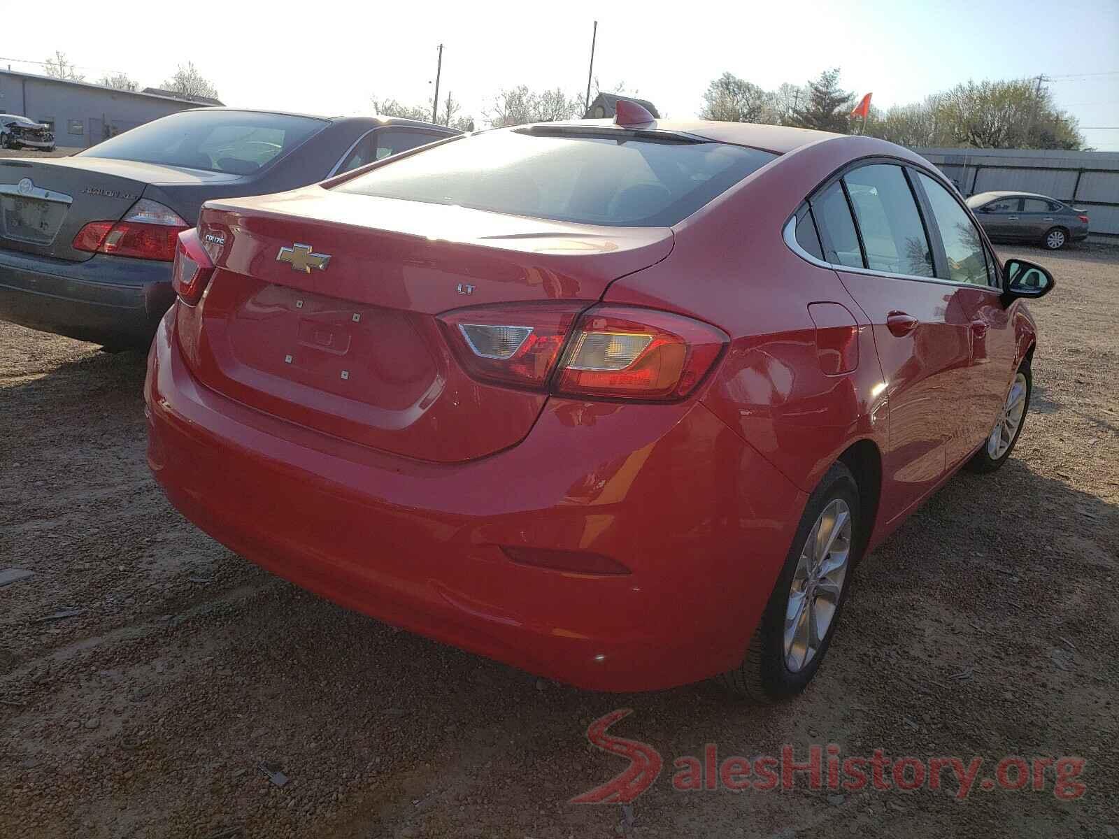 1G1BE5SMXK7108703 2019 CHEVROLET CRUZE