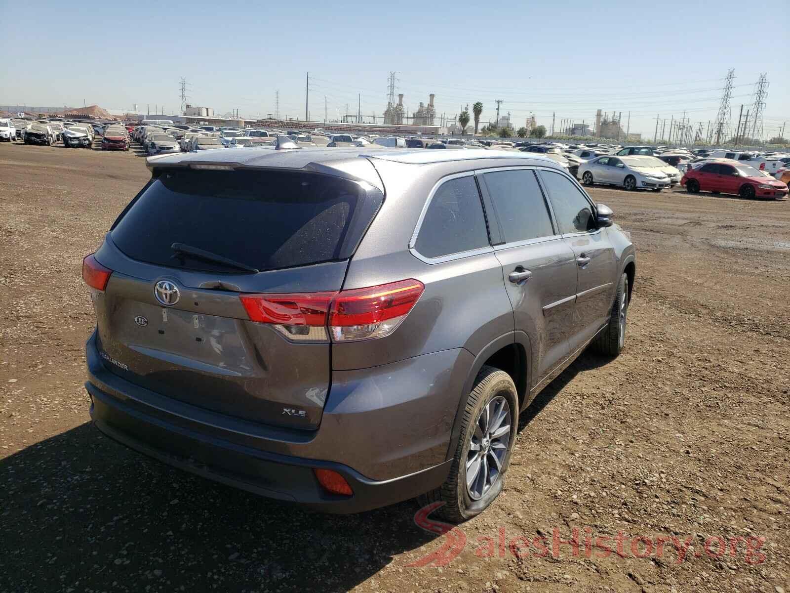 5TDKZRFH4JS539266 2018 TOYOTA HIGHLANDER