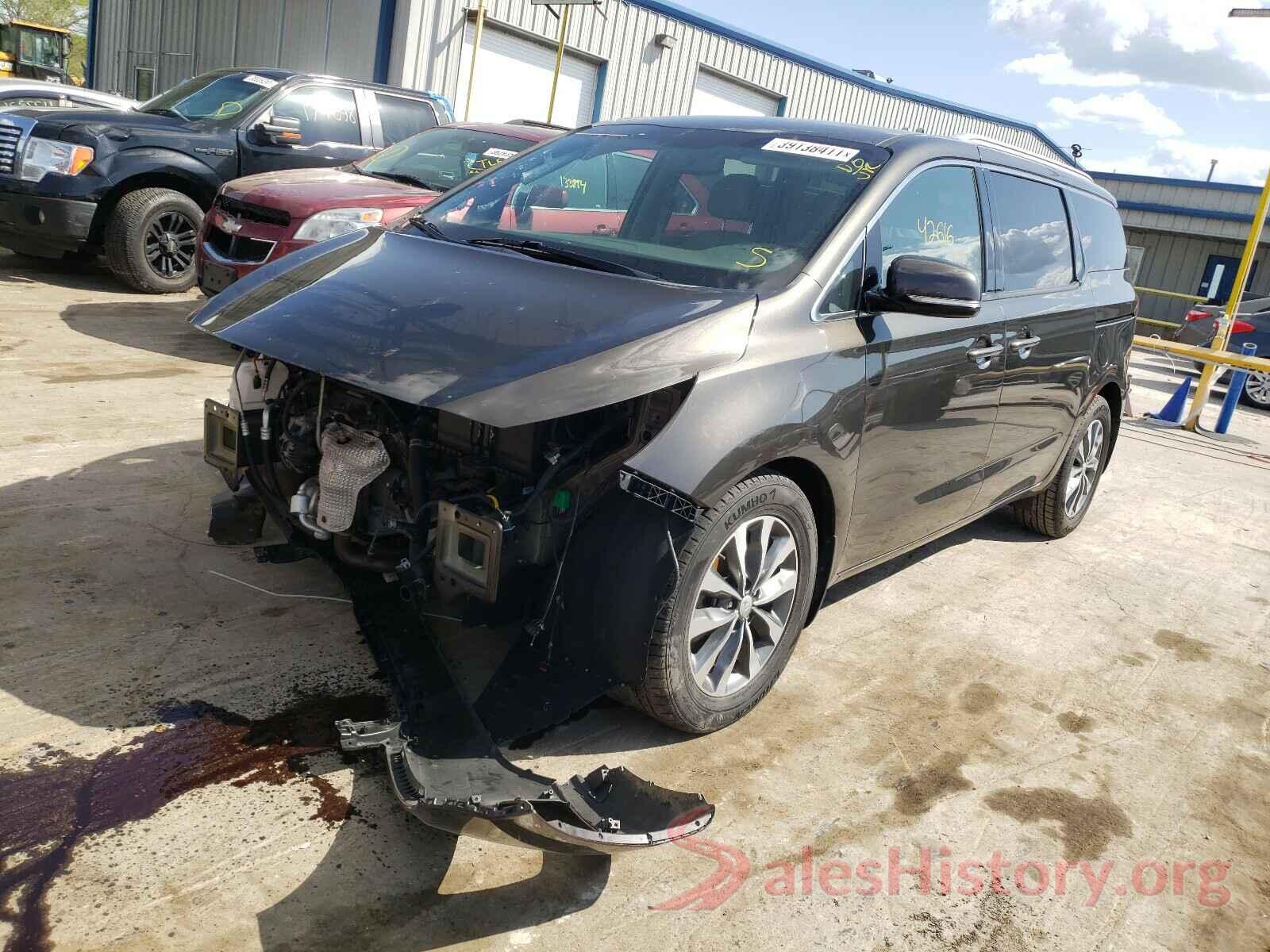 KNDMC5C15H6326458 2017 KIA SEDONA