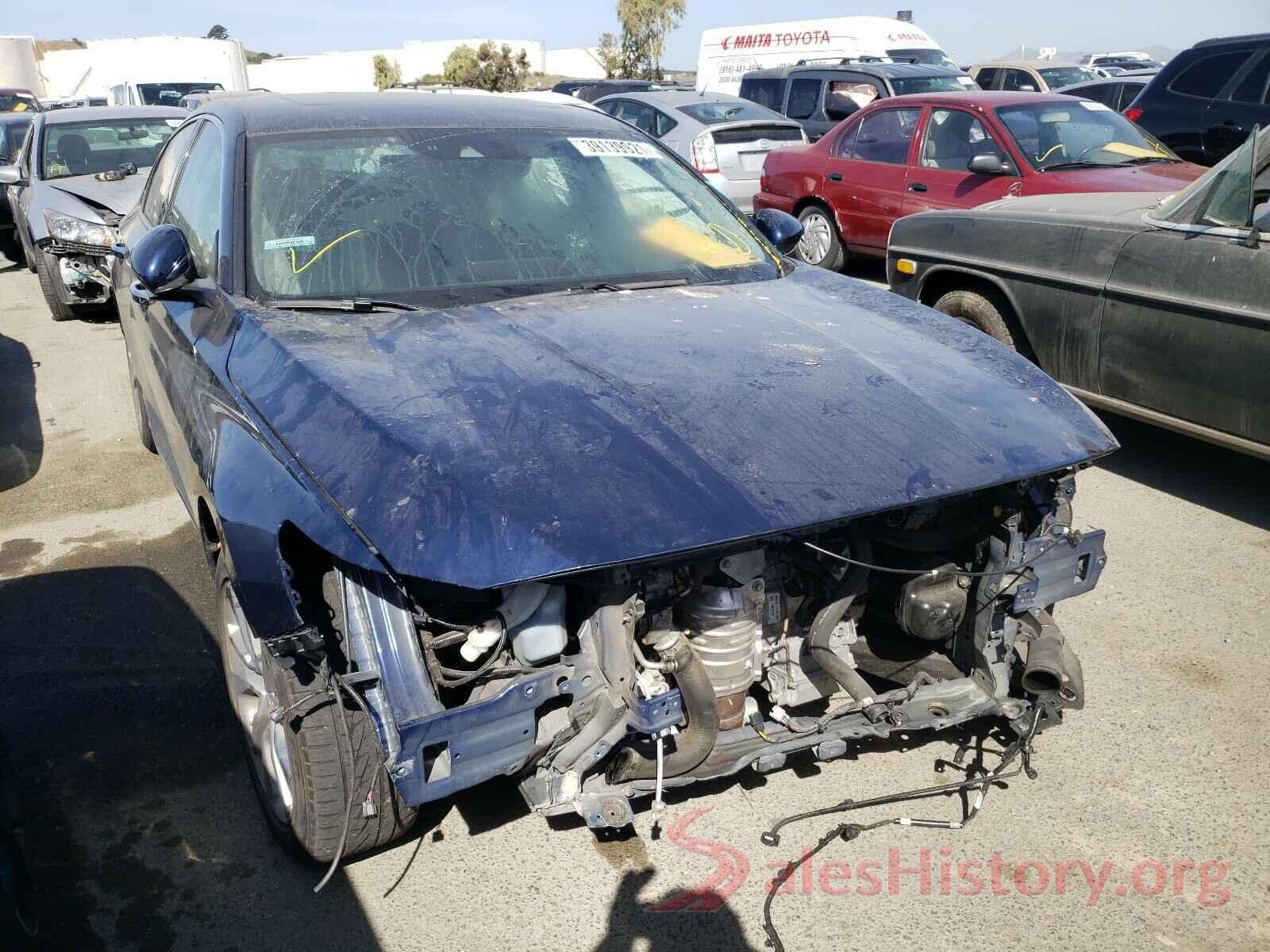 1HGCV1F99JA153645 2018 HONDA ACCORD