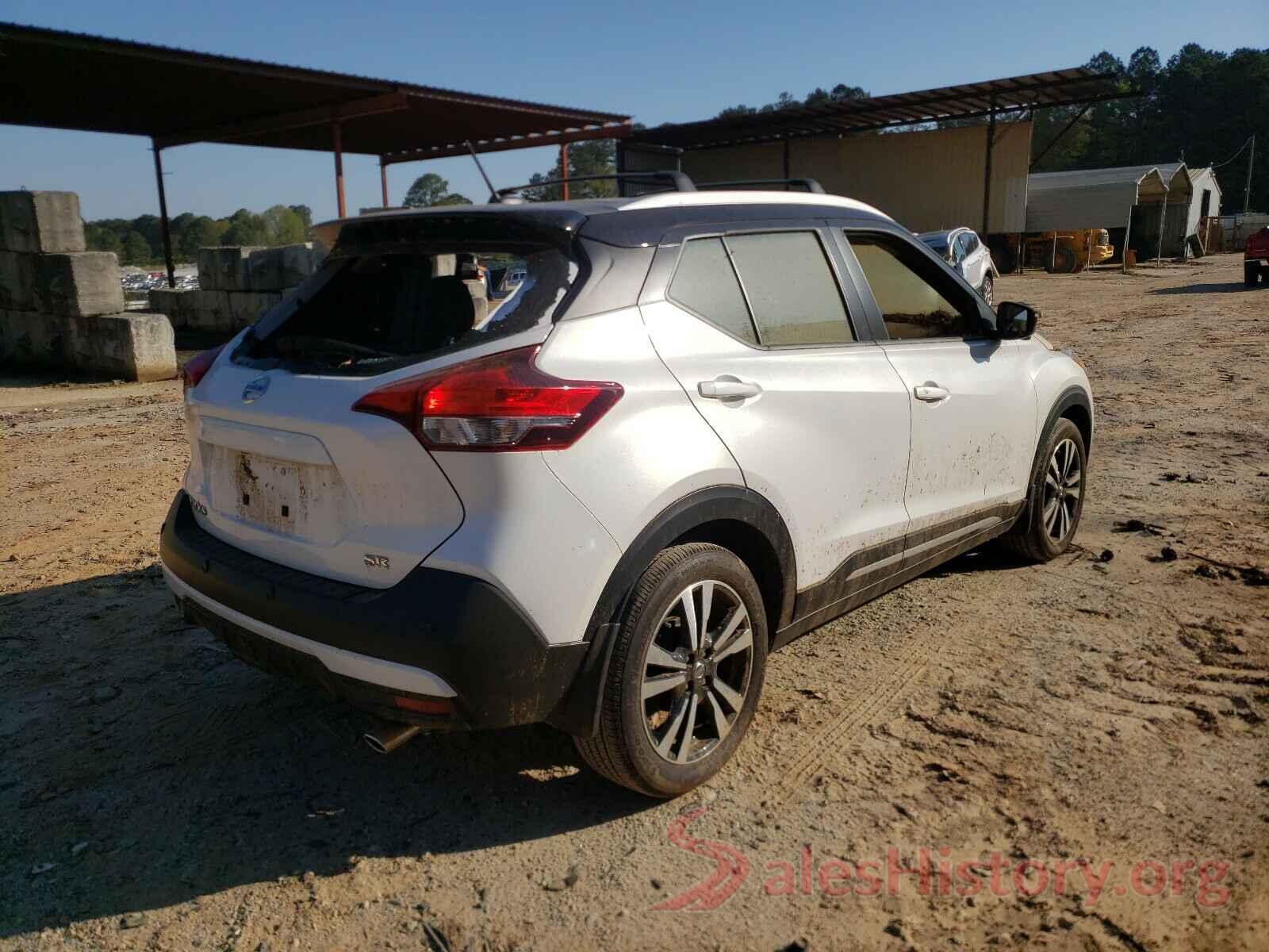 3N1CP5DV4LL520885 2020 NISSAN KICKS