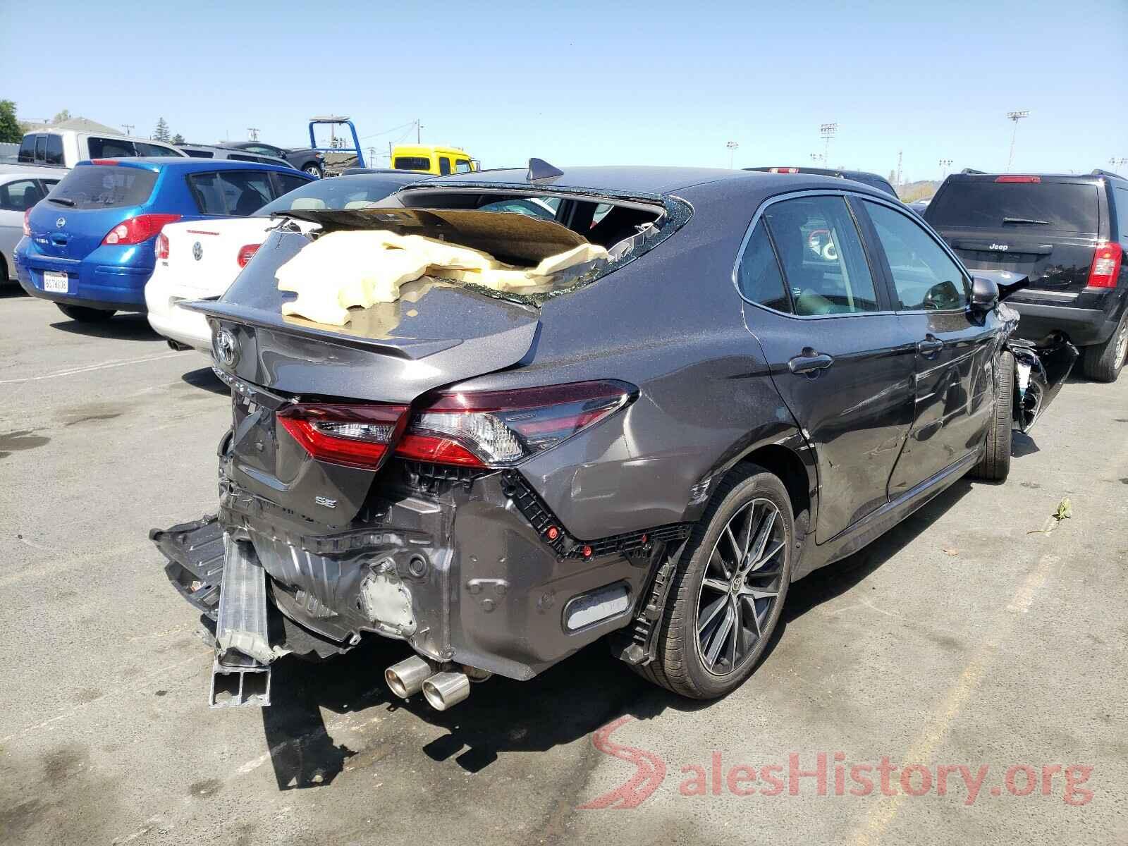 4T1G11AK5MU549706 2021 TOYOTA CAMRY