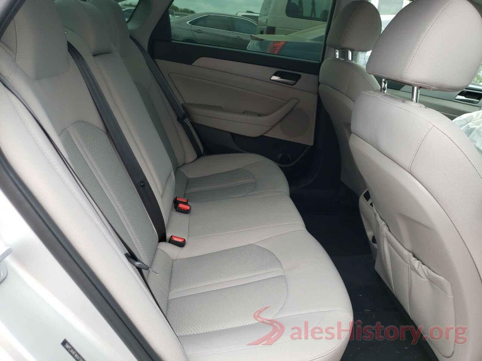 5NPE34AF4KH770702 2019 HYUNDAI SONATA