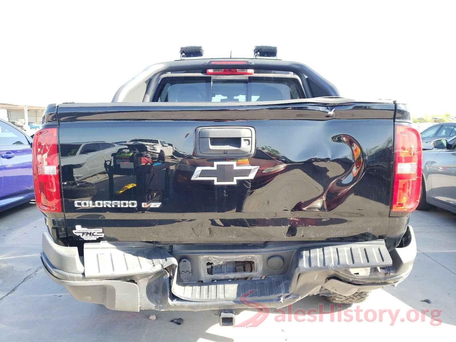 1GCGTEEN1J1233677 2018 CHEVROLET COLORADO