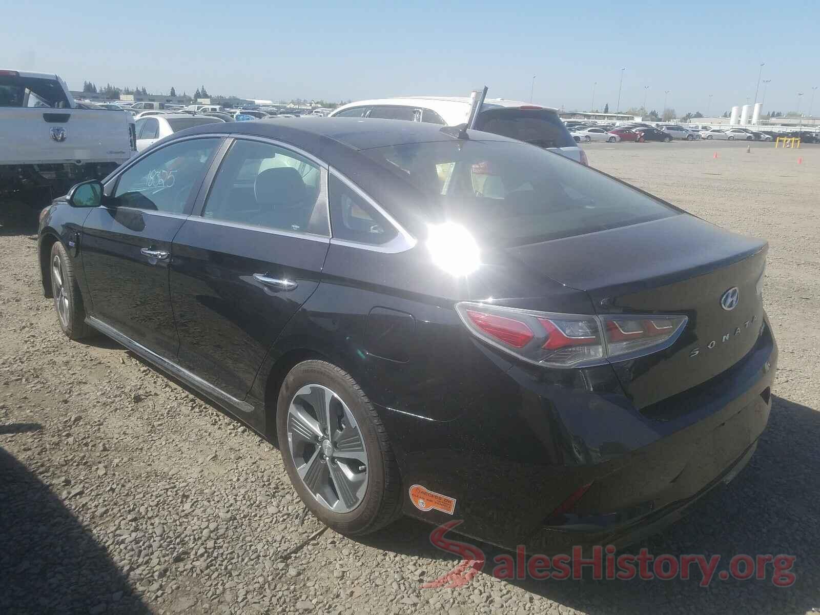 KMHE54L26KA090095 2019 HYUNDAI SONATA